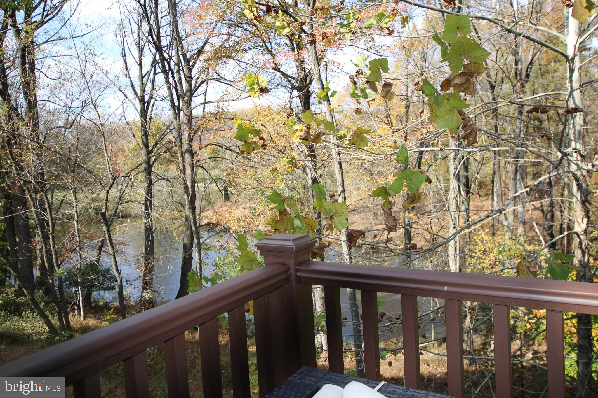 WOODMORE-RESUB-PLAT 5> - Residential