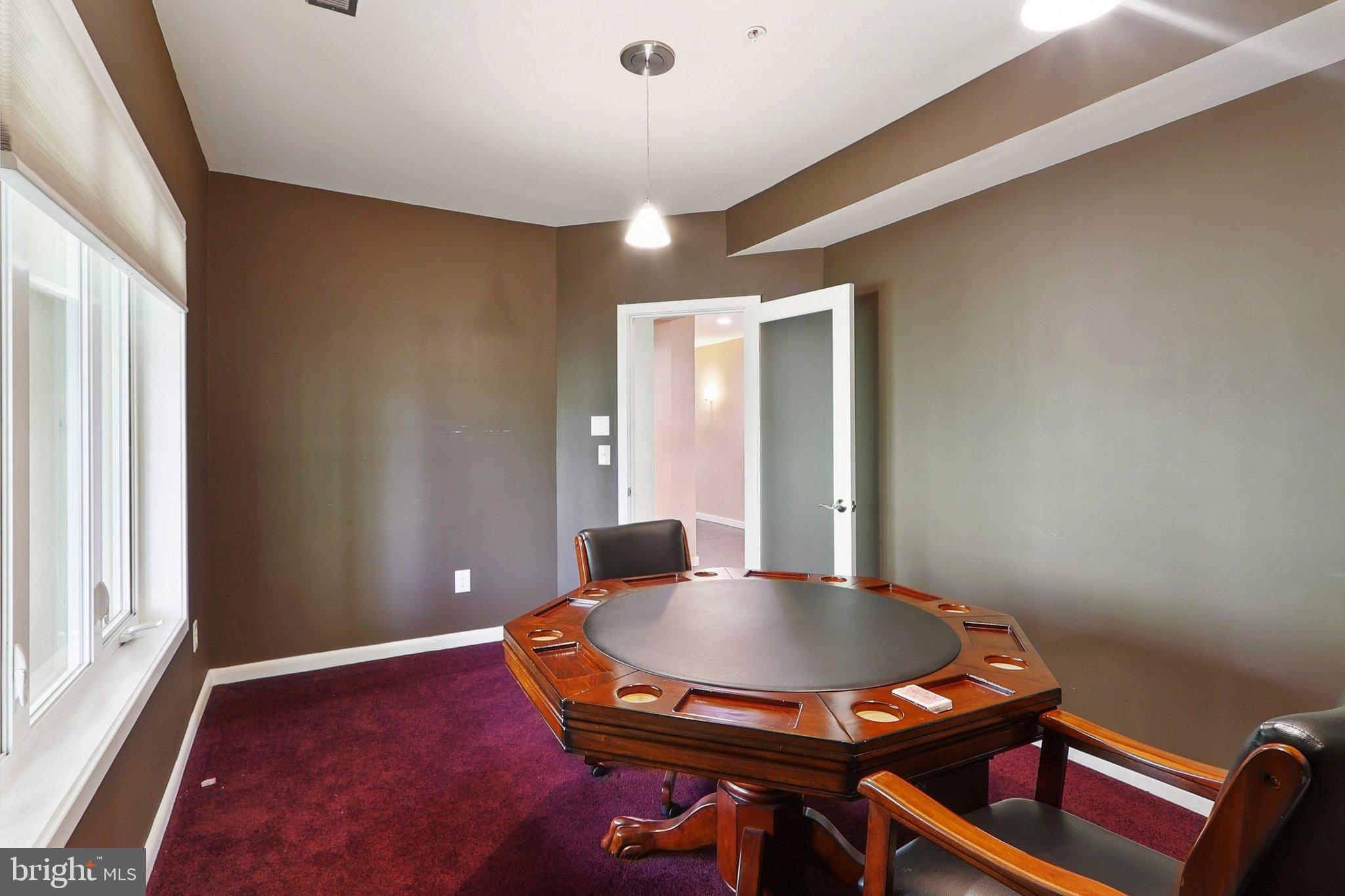 WOODMORE-RESUB-PLAT 5> - Residential