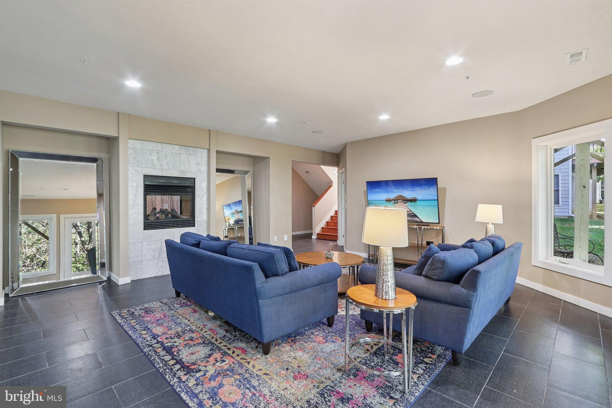 WOODMORE-RESUB-PLAT 5> - Residential