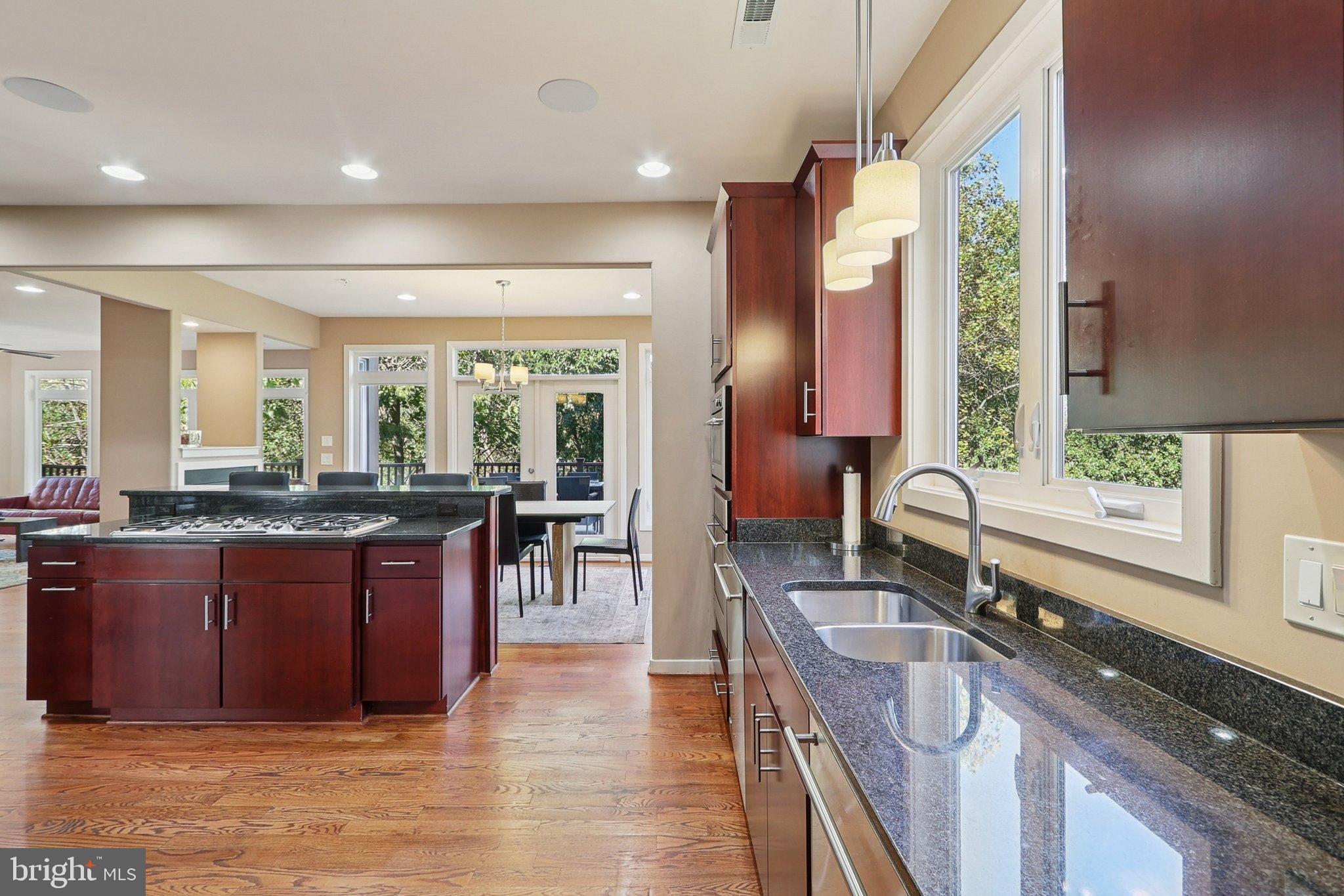 WOODMORE-RESUB-PLAT 5> - Residential