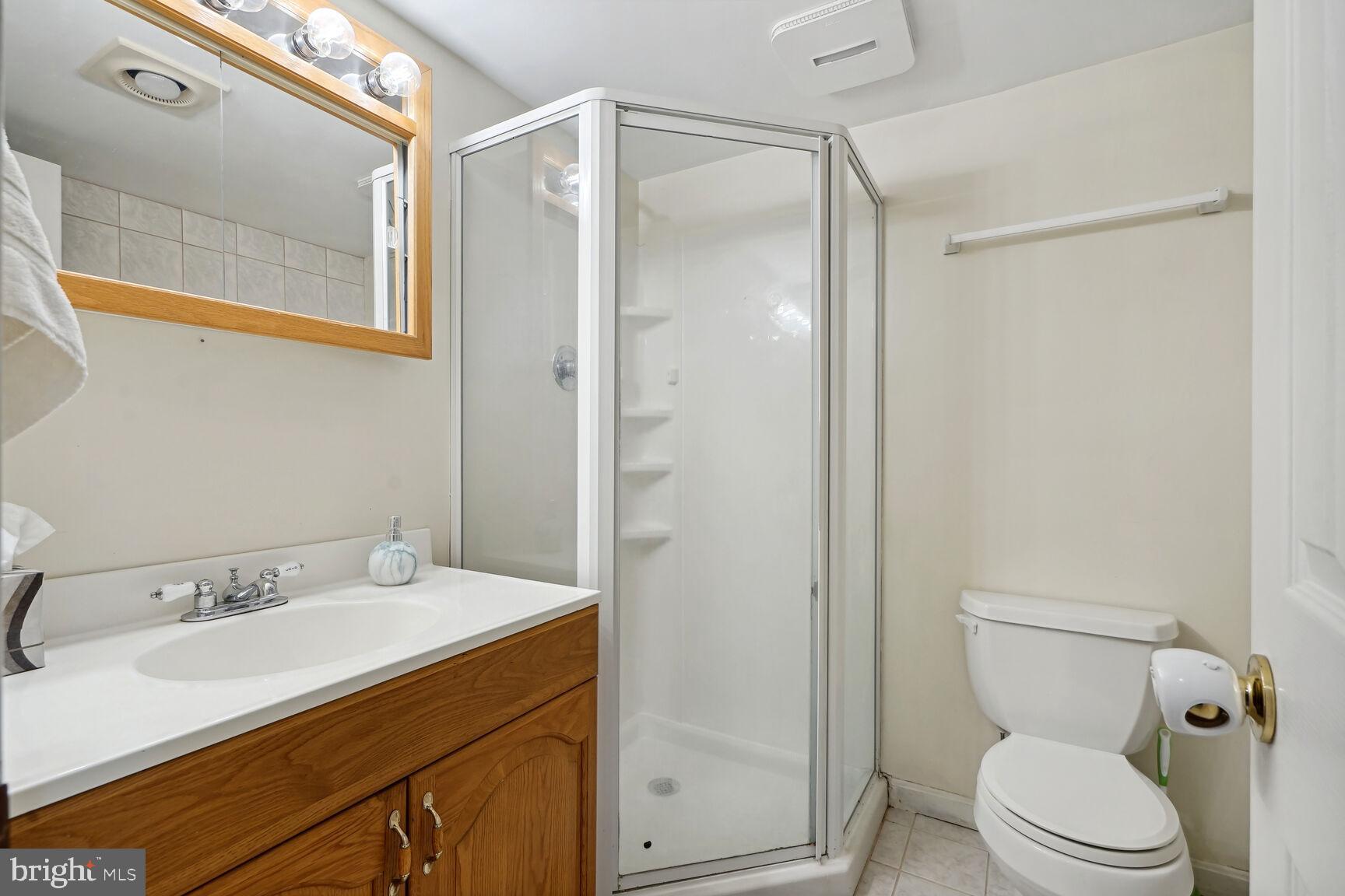 COLESVILLE PARK - Residential Lease