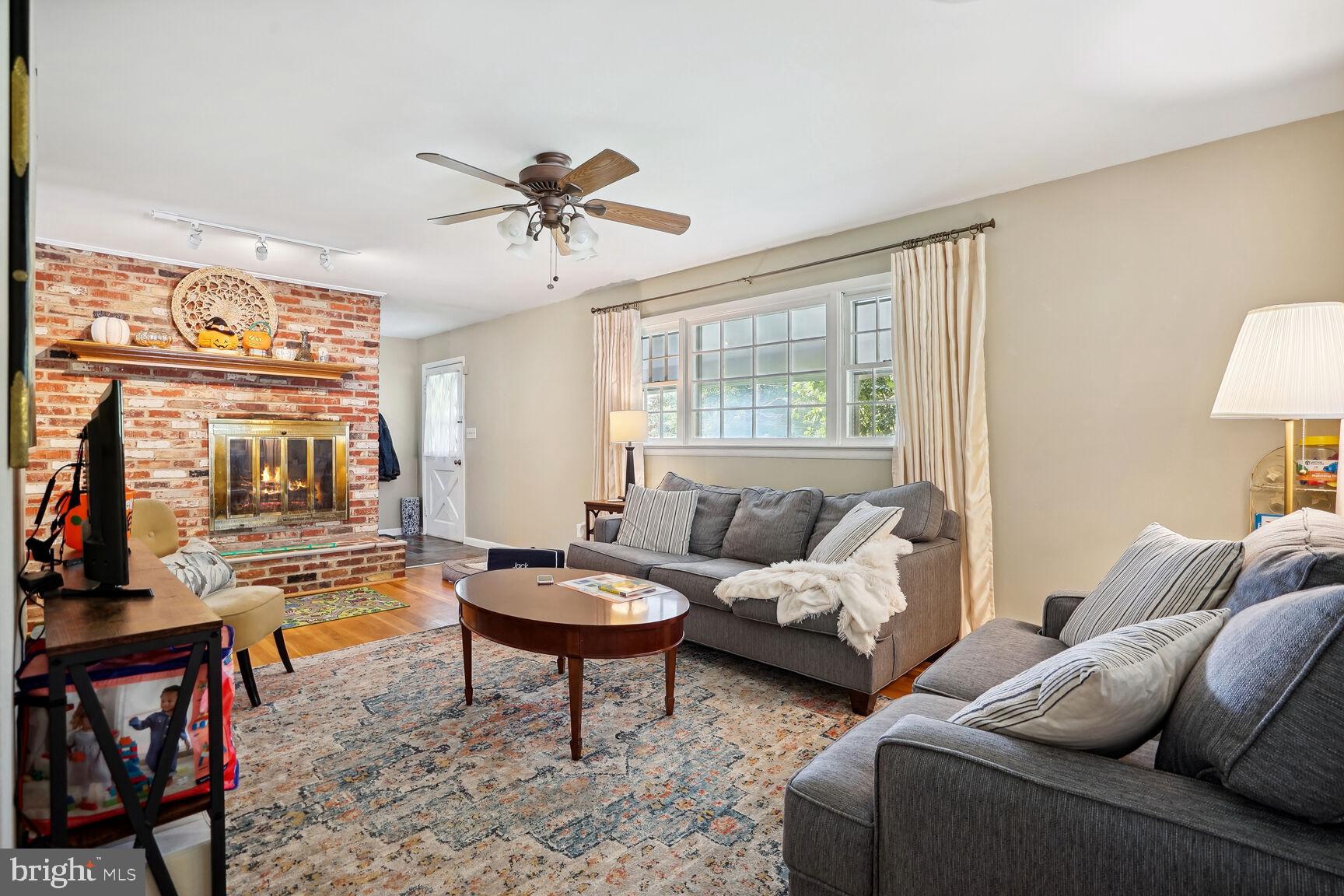 COLESVILLE PARK - Residential Lease