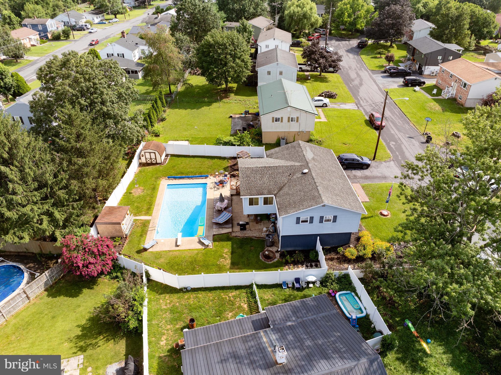 STAR ACRES - Residential