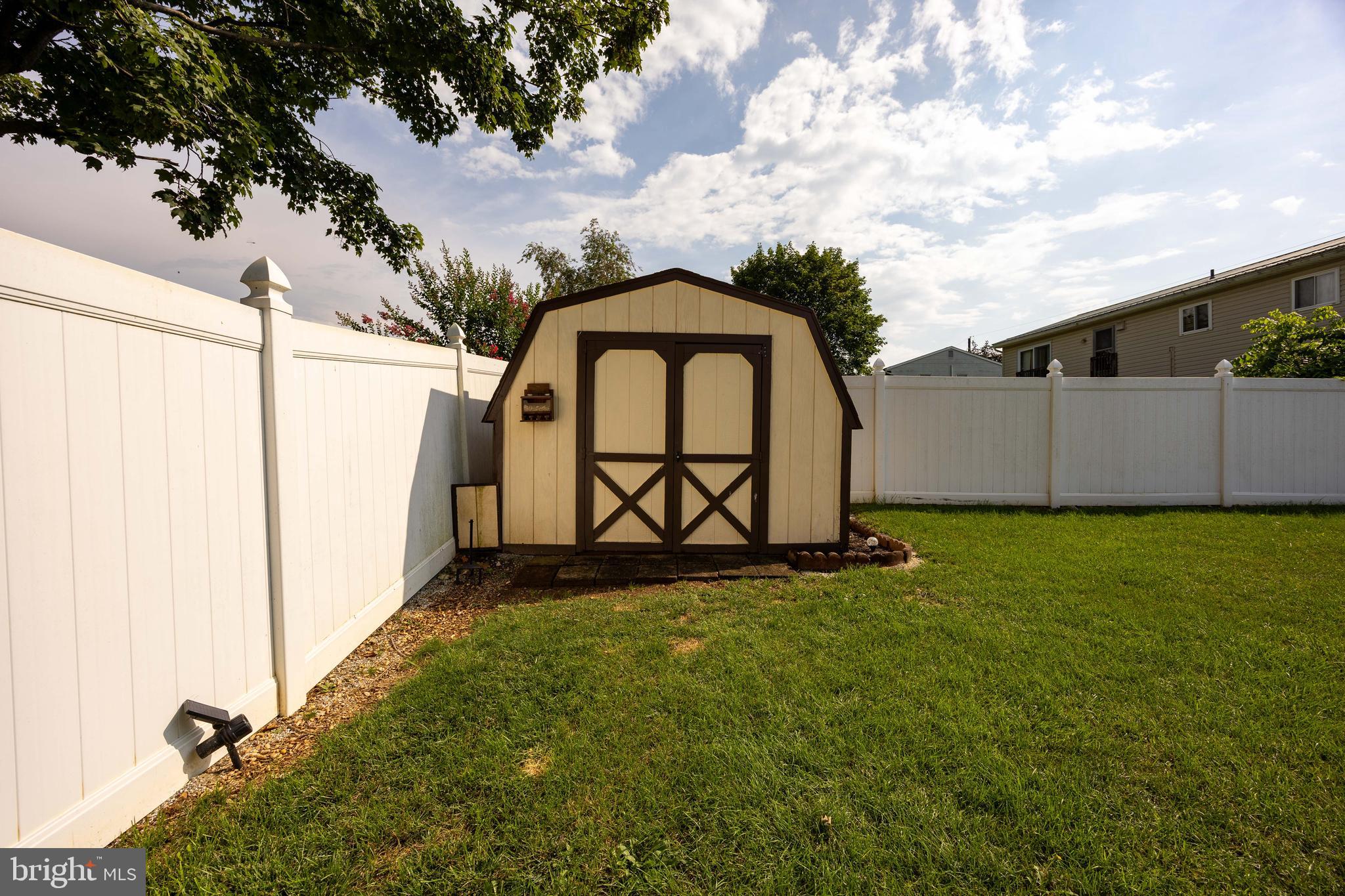 STAR ACRES - Residential