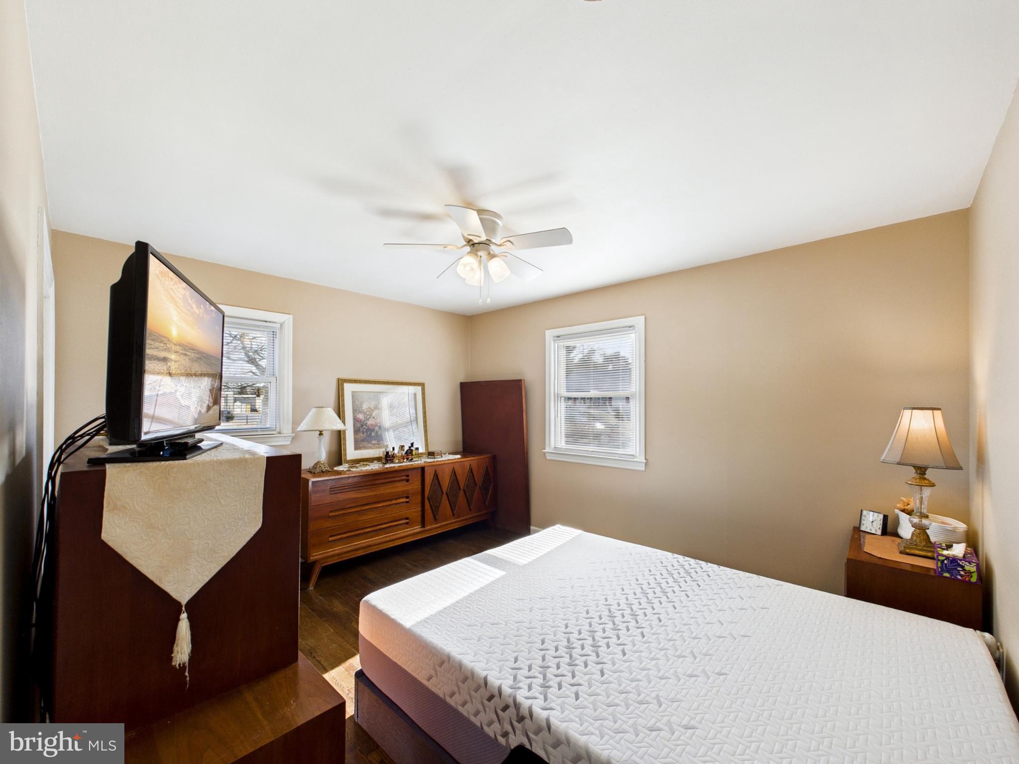 WOODLAND HEIGHTS - Residential