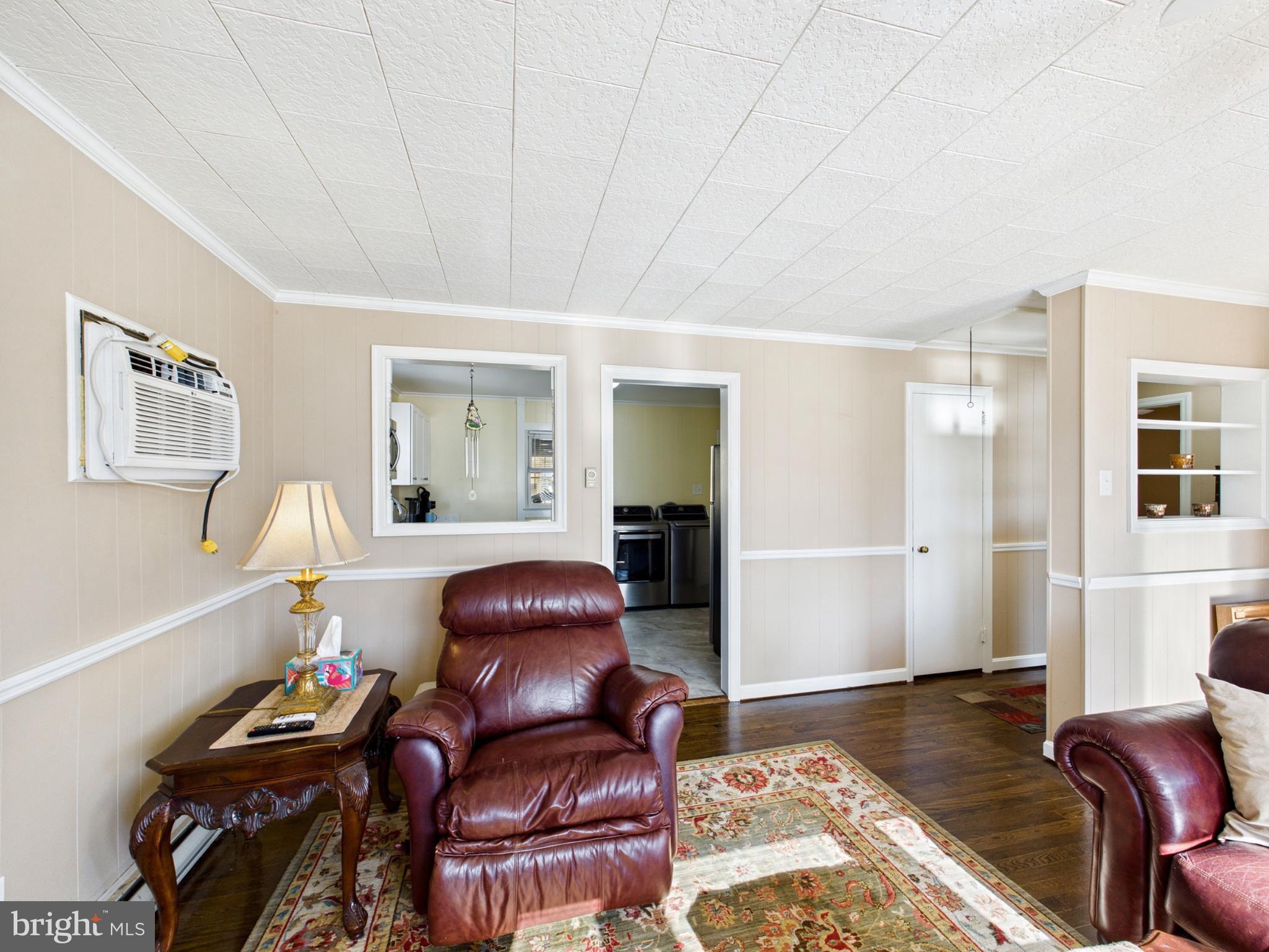 WOODLAND HEIGHTS - Residential