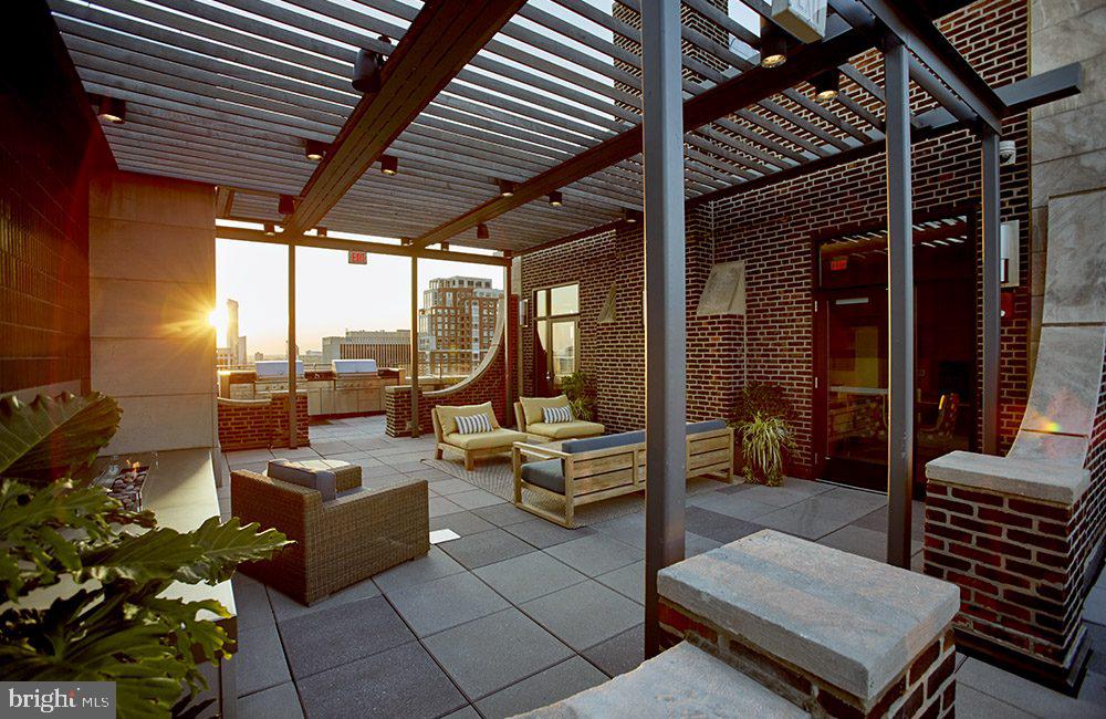 RITTENHOUSE SQUARE - Residential Lease