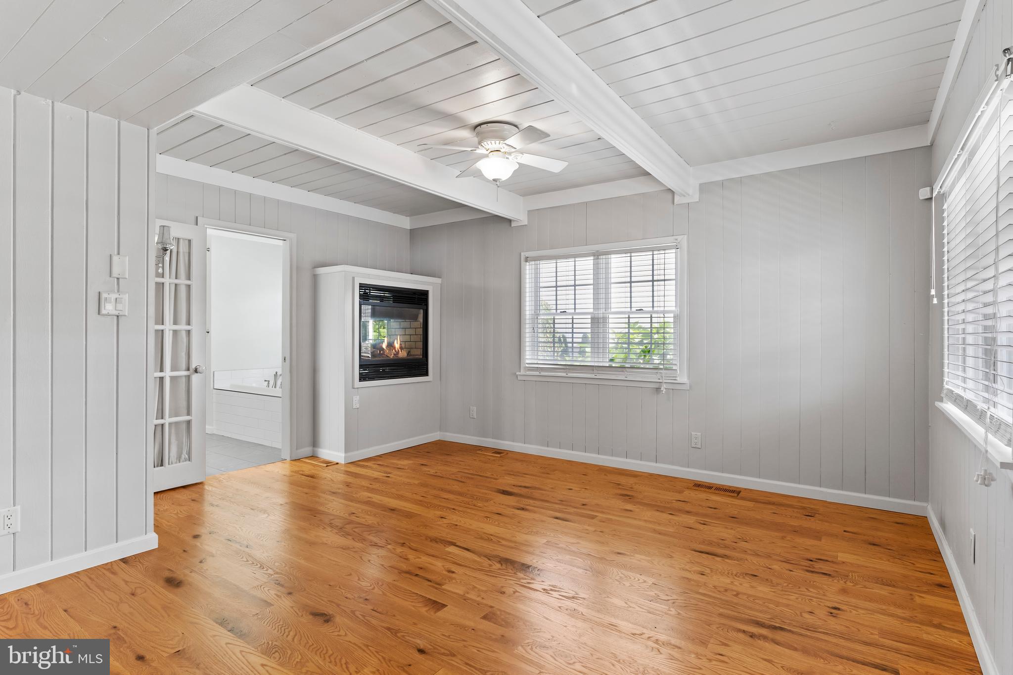 LAKE MEADE - Residential