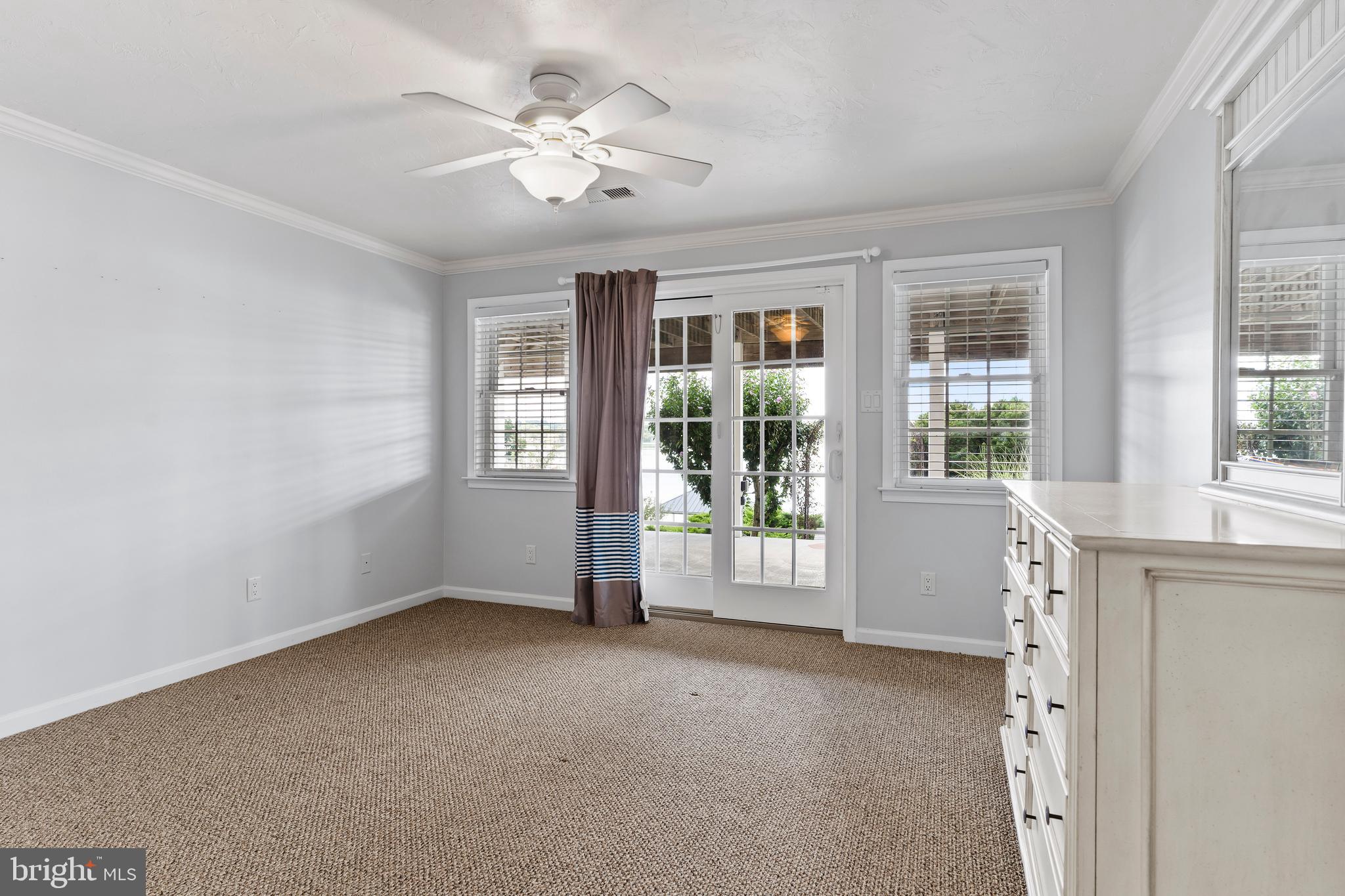 LAKE MEADE - Residential