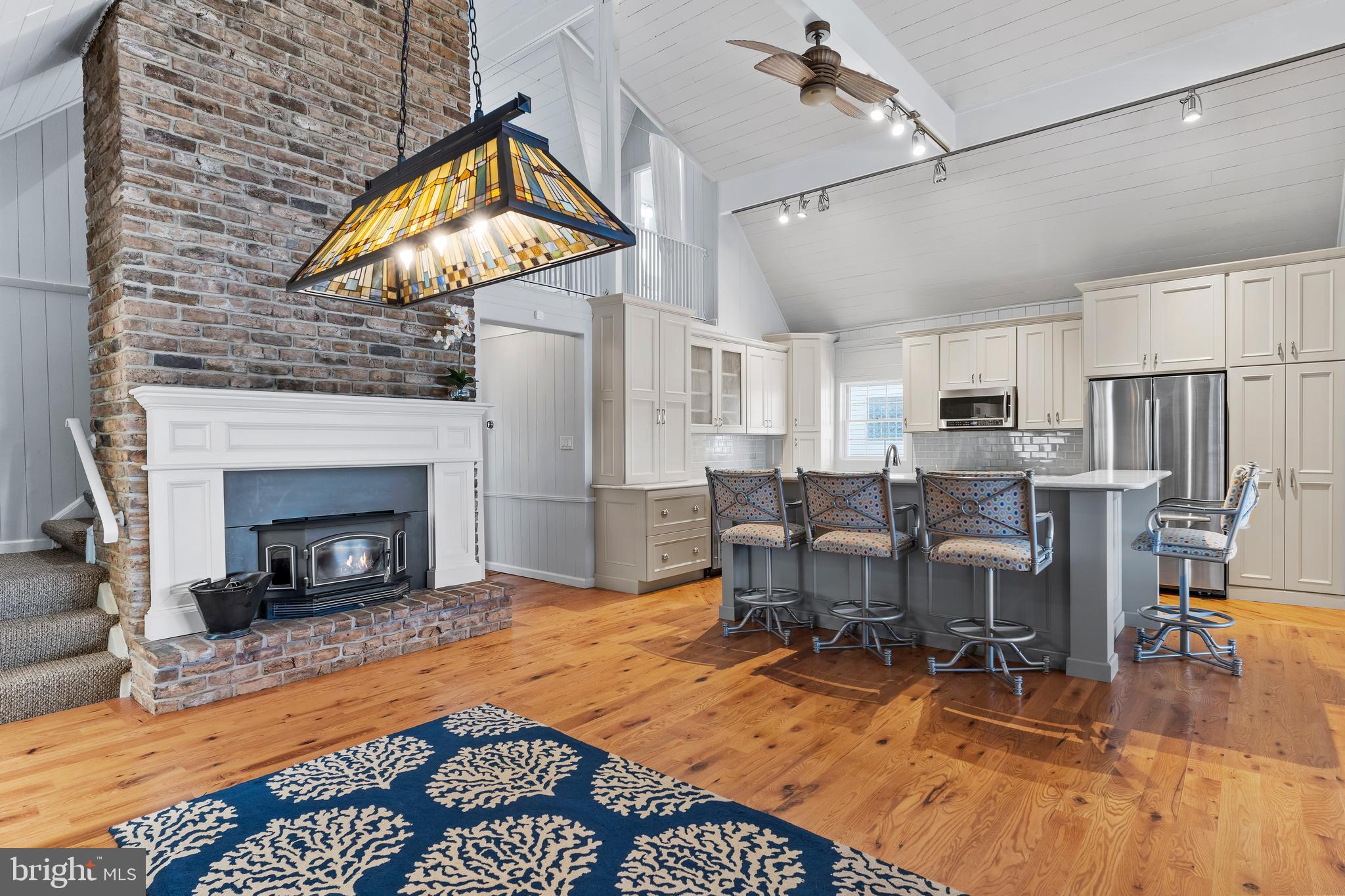 LAKE MEADE - Residential