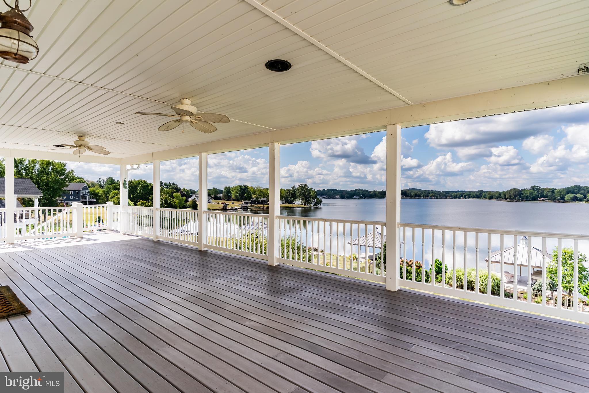 LAKE MEADE - Residential