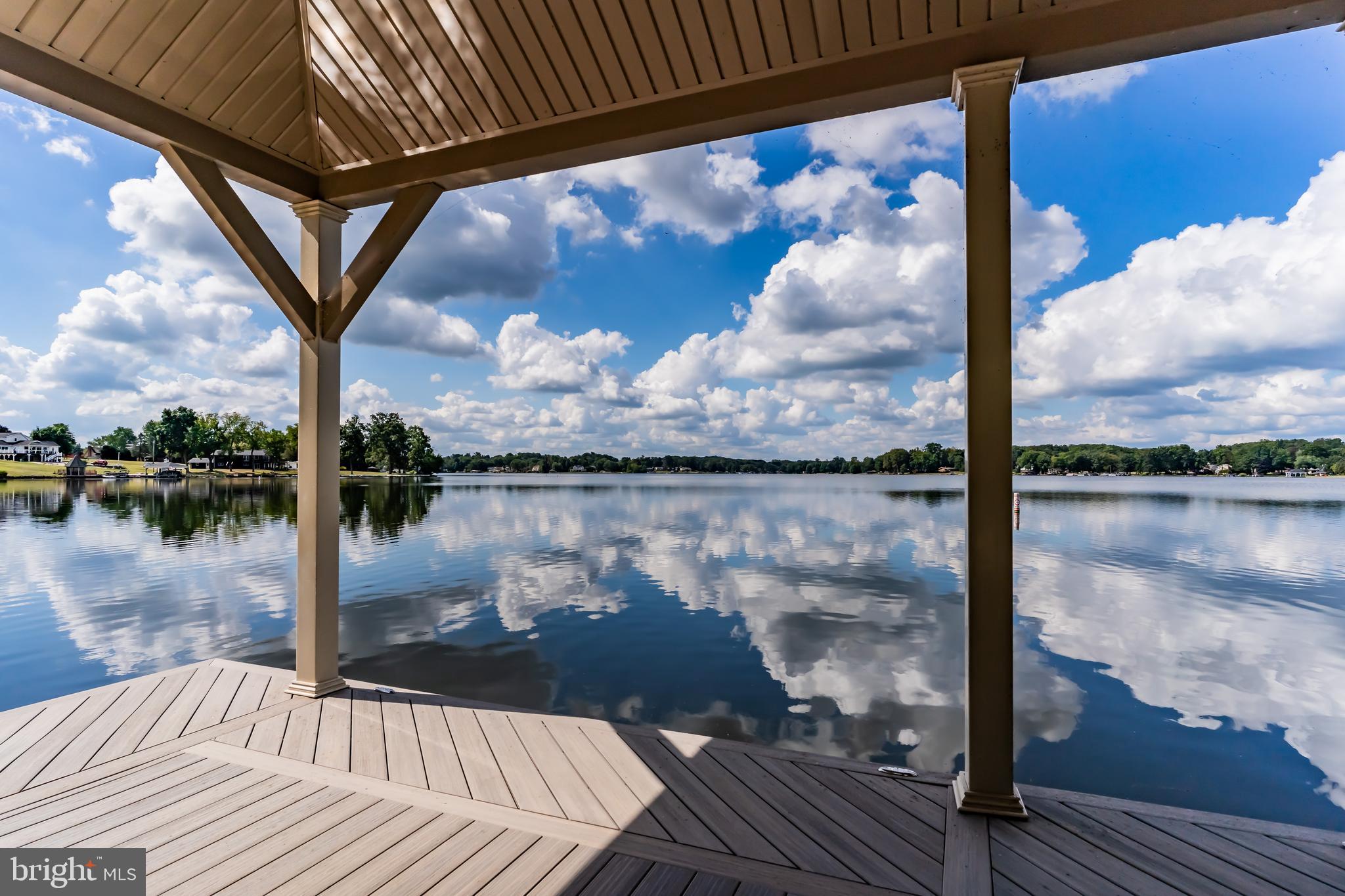 LAKE MEADE - Residential