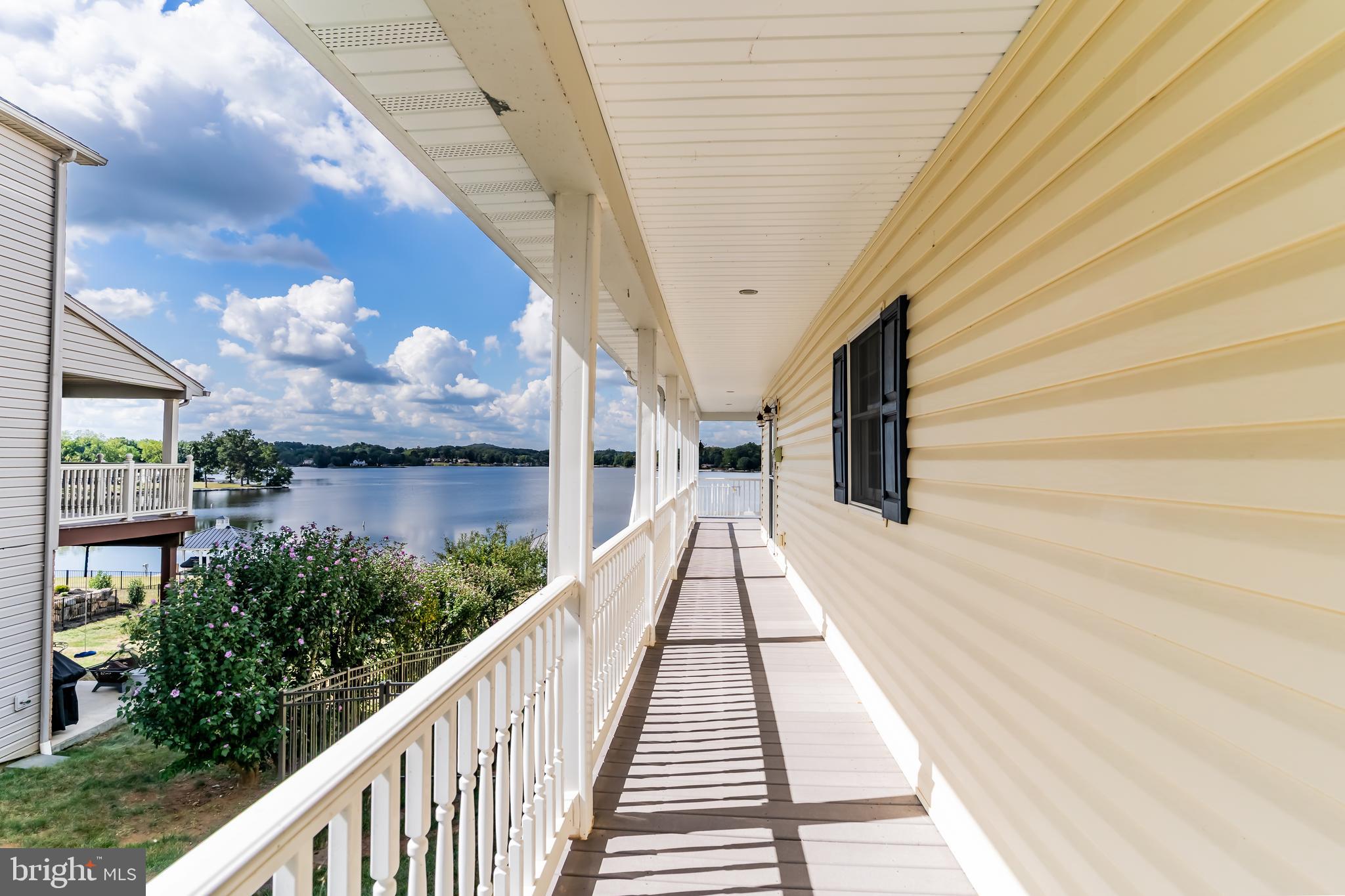 LAKE MEADE - Residential