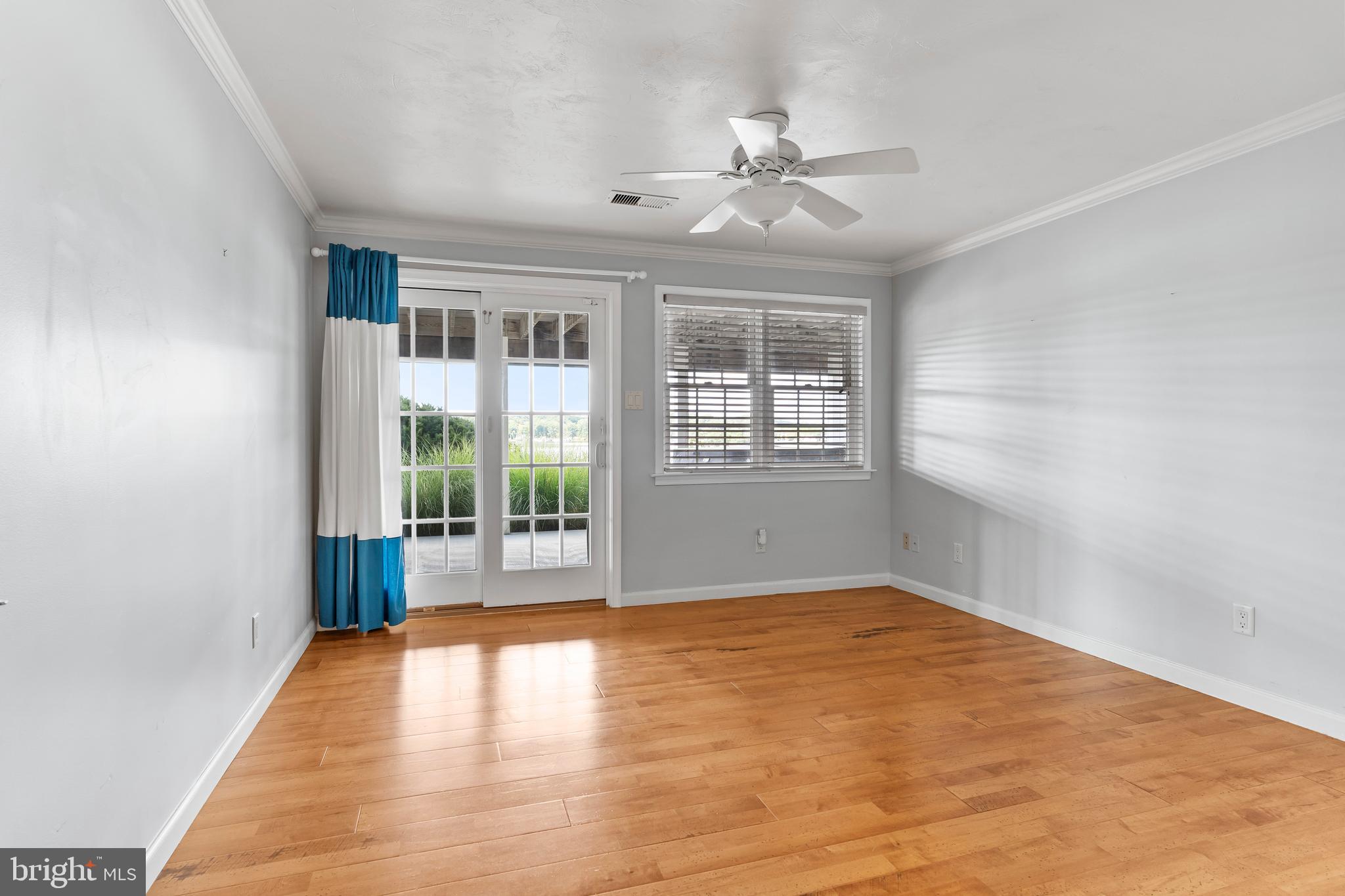 LAKE MEADE - Residential