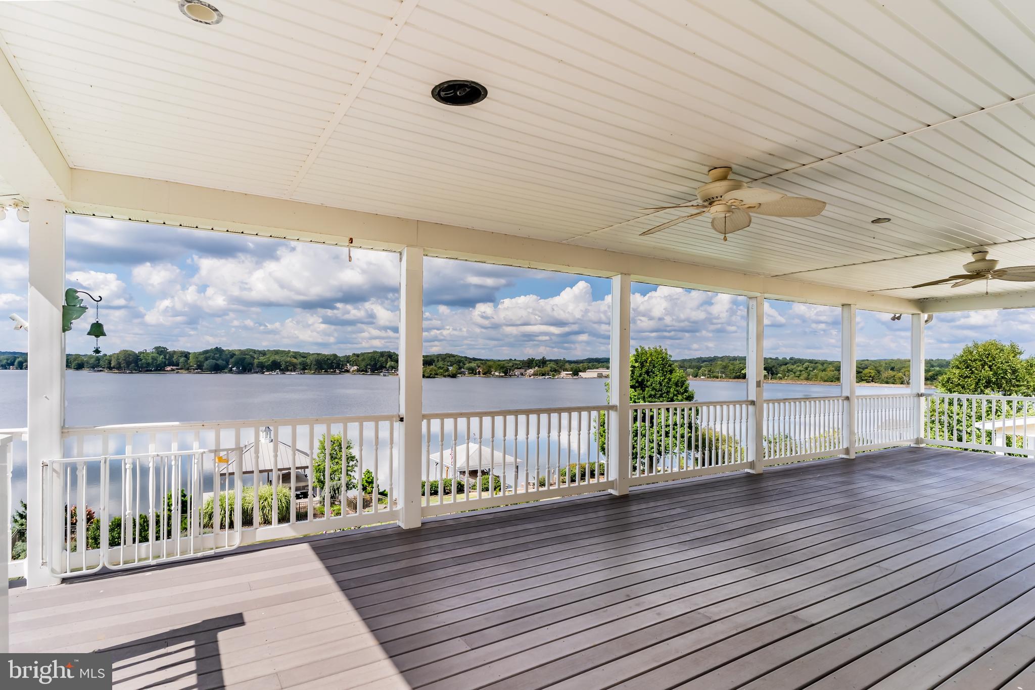 LAKE MEADE - Residential