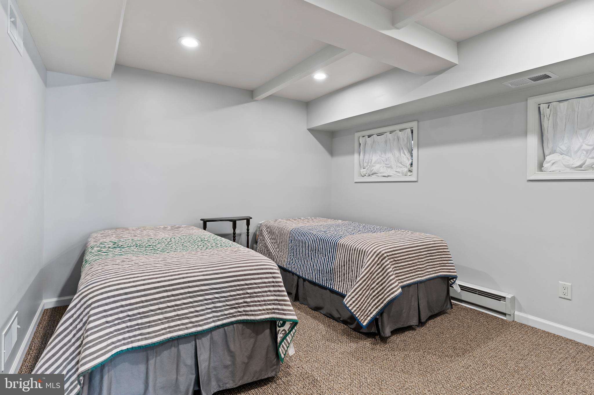 LAKE MEADE - Residential