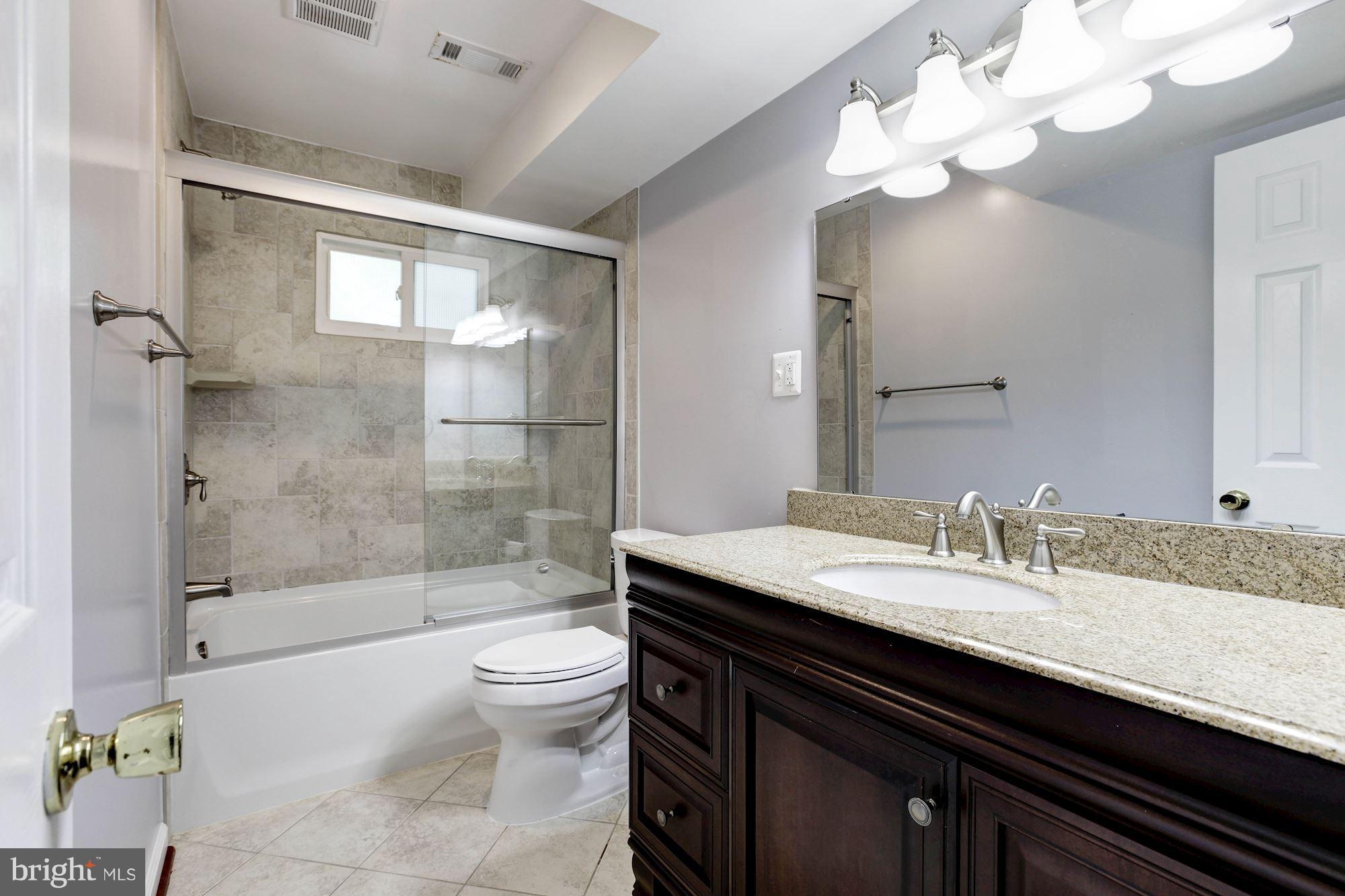 COLLINGWOOD SPRINGS - Residential