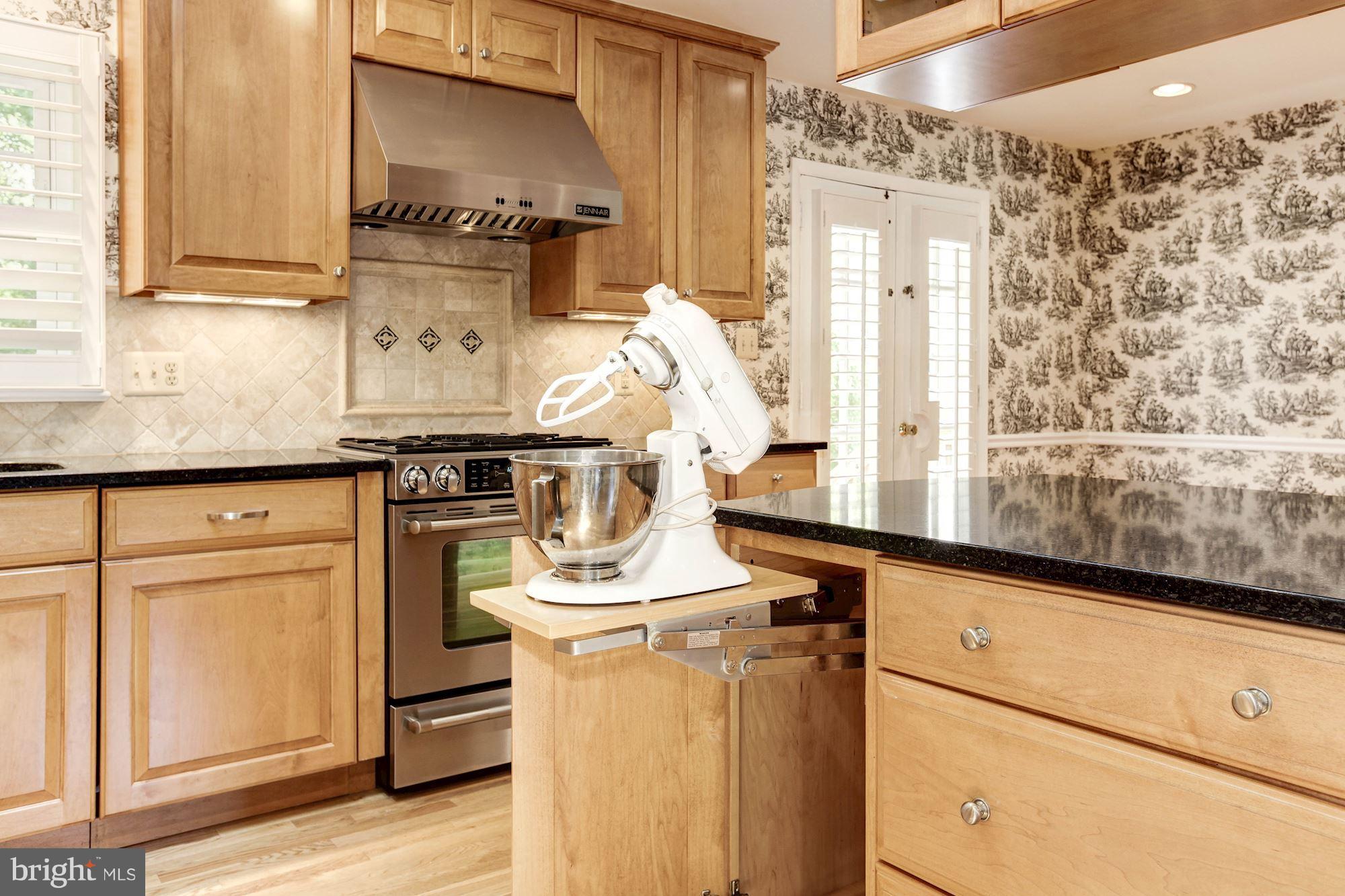 COLLINGWOOD SPRINGS - Residential