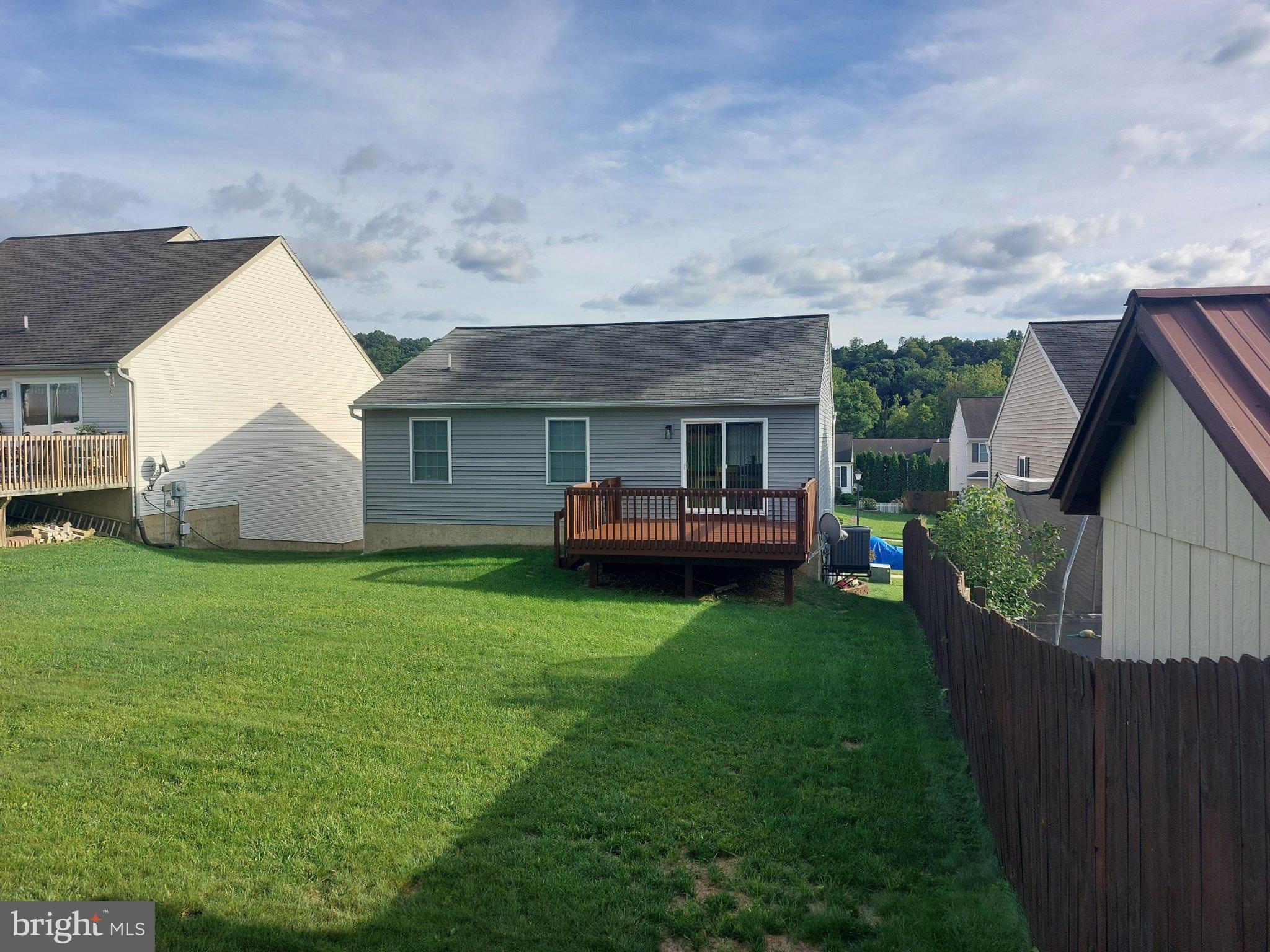 114 TWIN CREEKS DRIVE