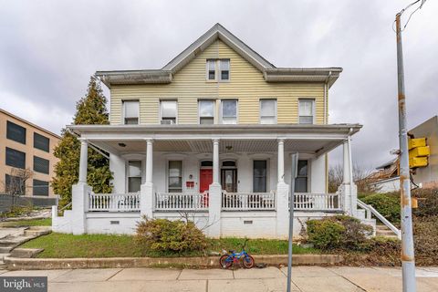 573 E LINCOLN HIGHWAY COATESVILLE PA 19320