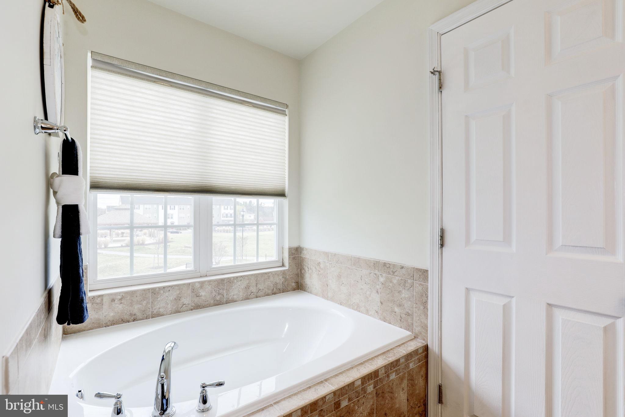 NORBECK CROSSING - Residential