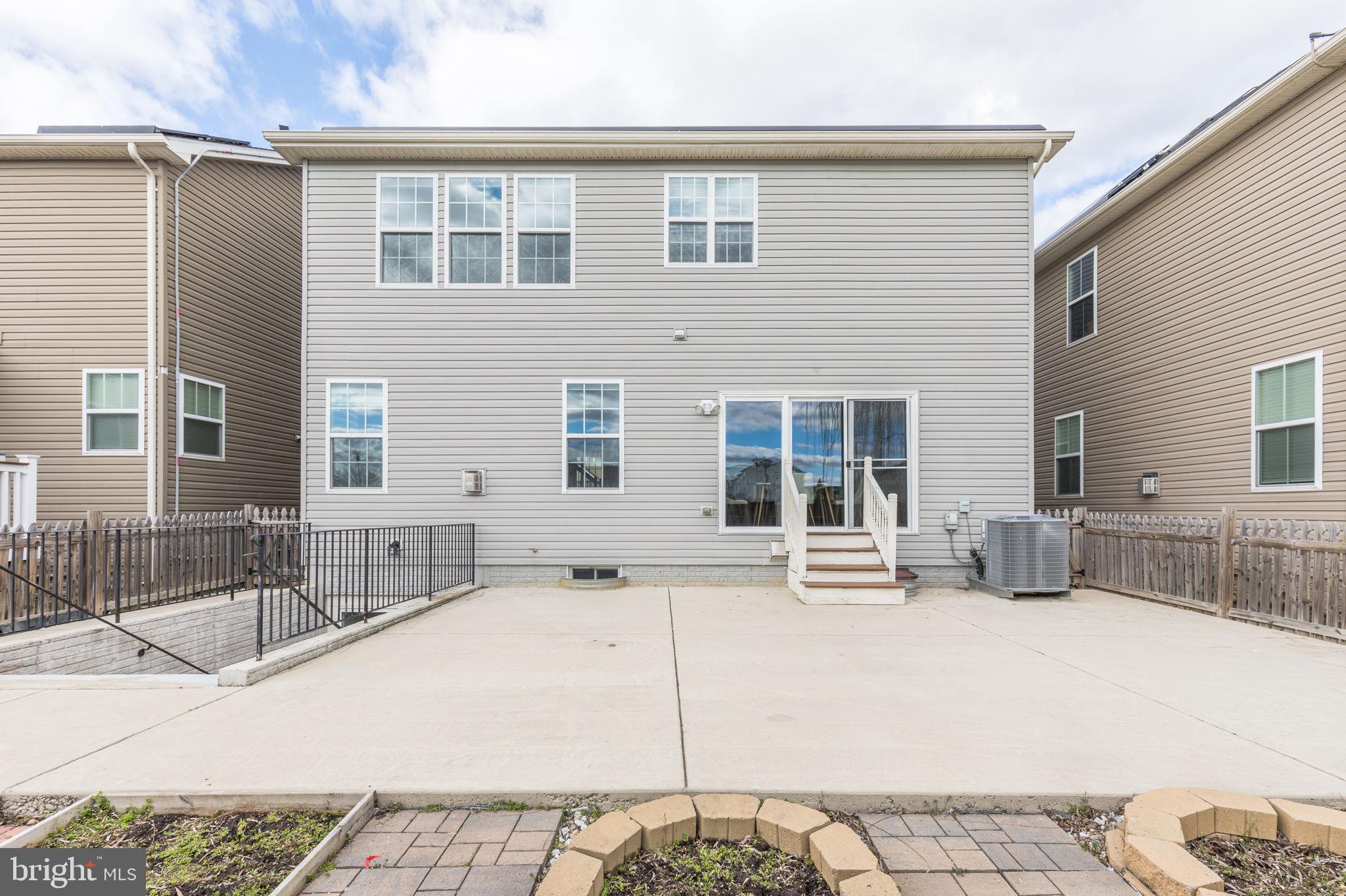 NORBECK CROSSING - Residential