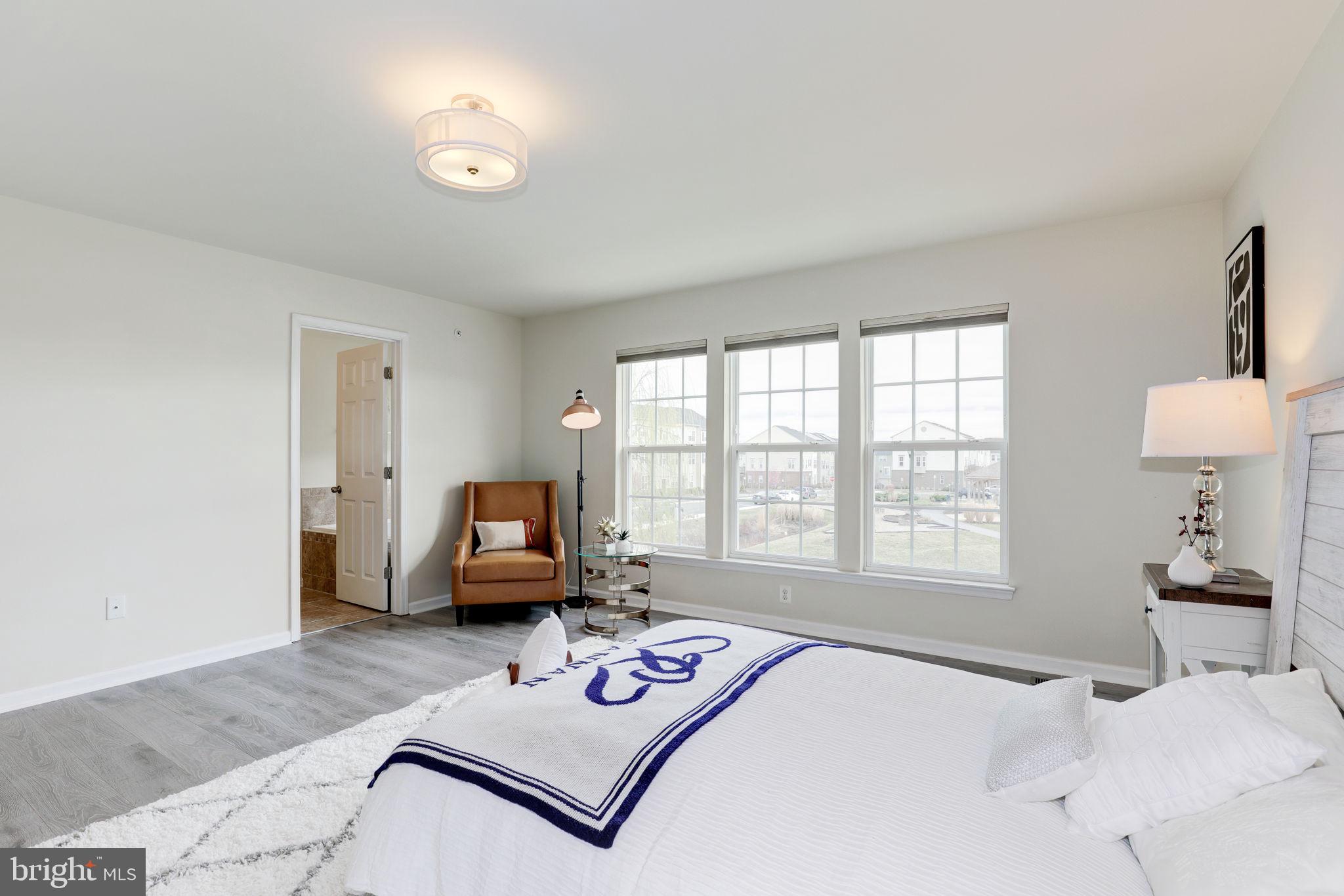 NORBECK CROSSING - Residential