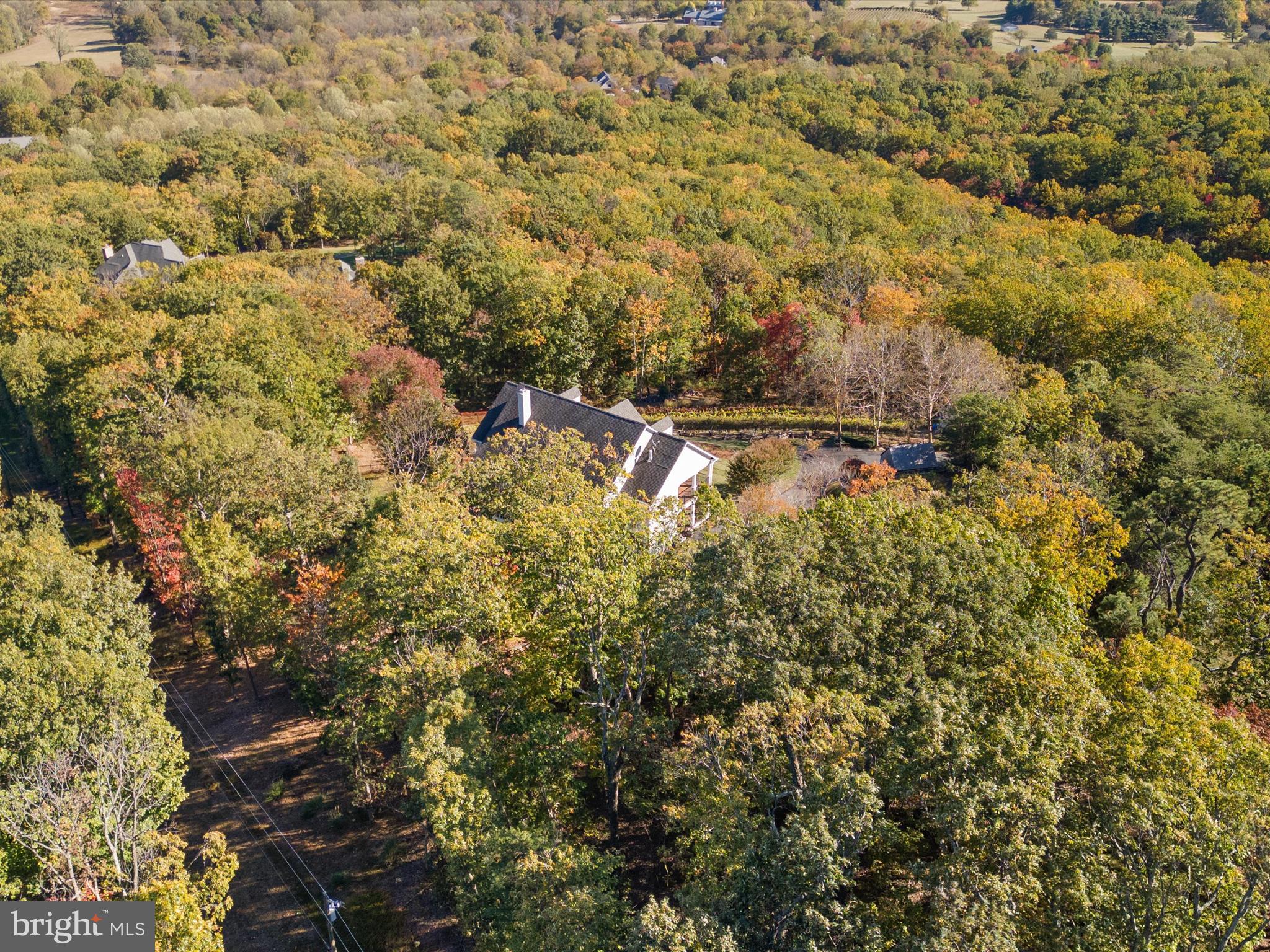 THUNDER OAK - Residential