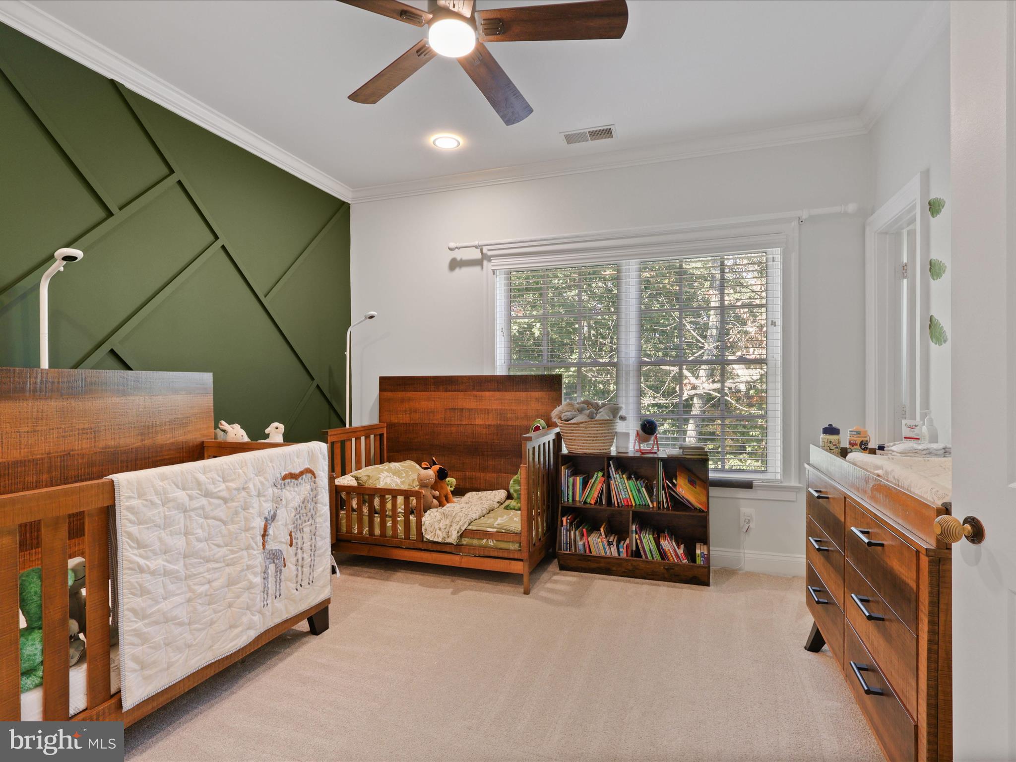 THUNDER OAK - Residential