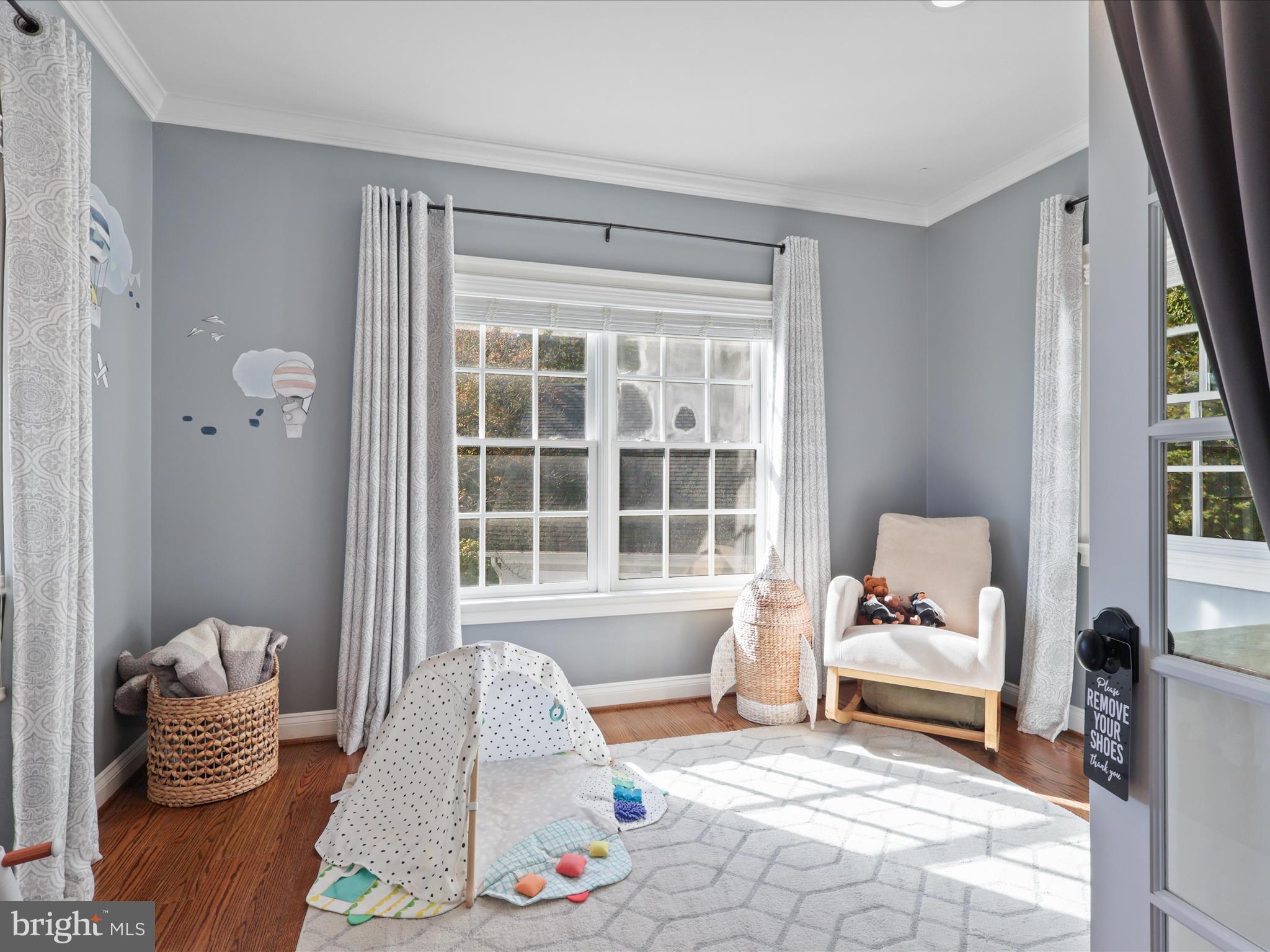 THUNDER OAK - Residential