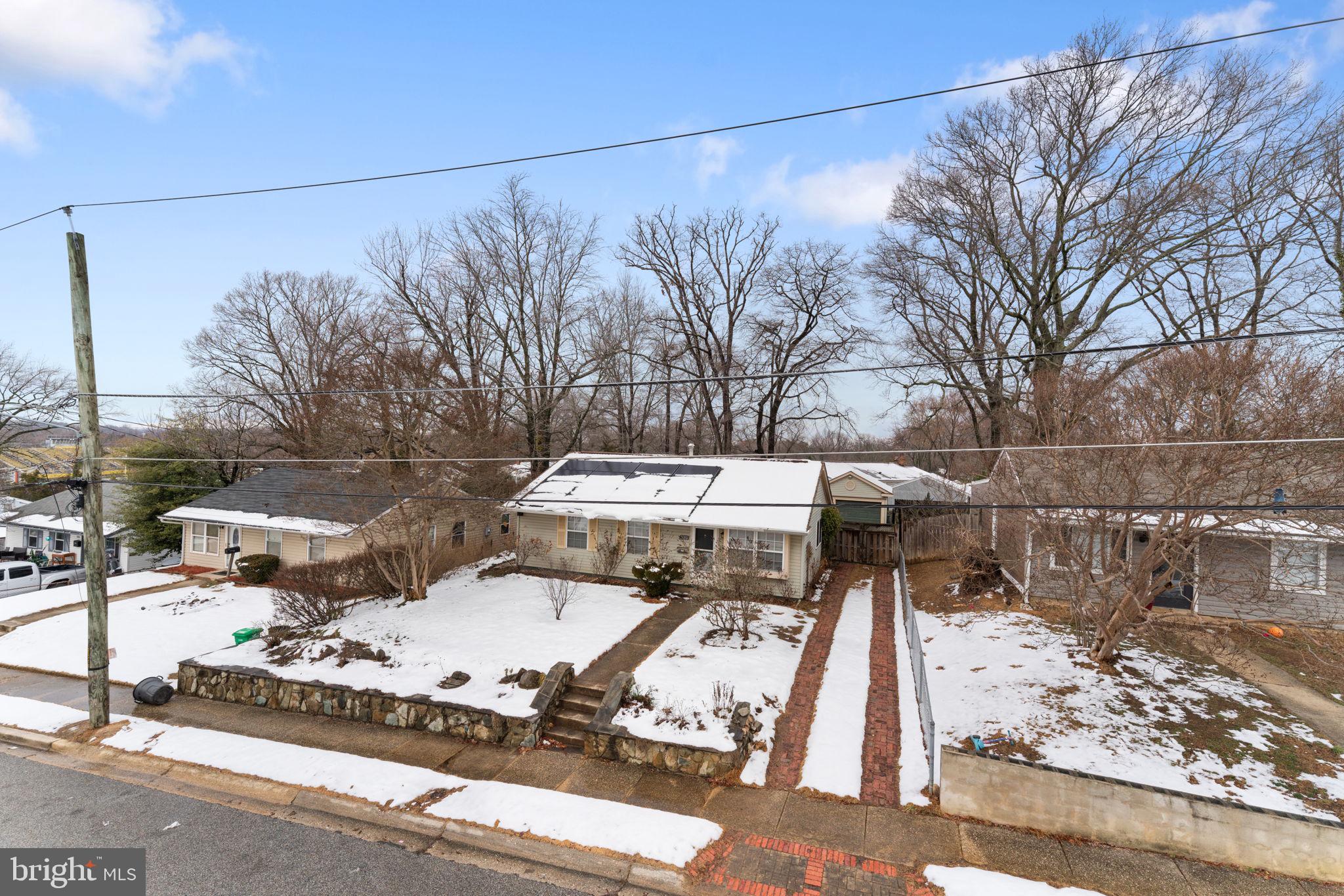 SOUTHLAWN - Residential