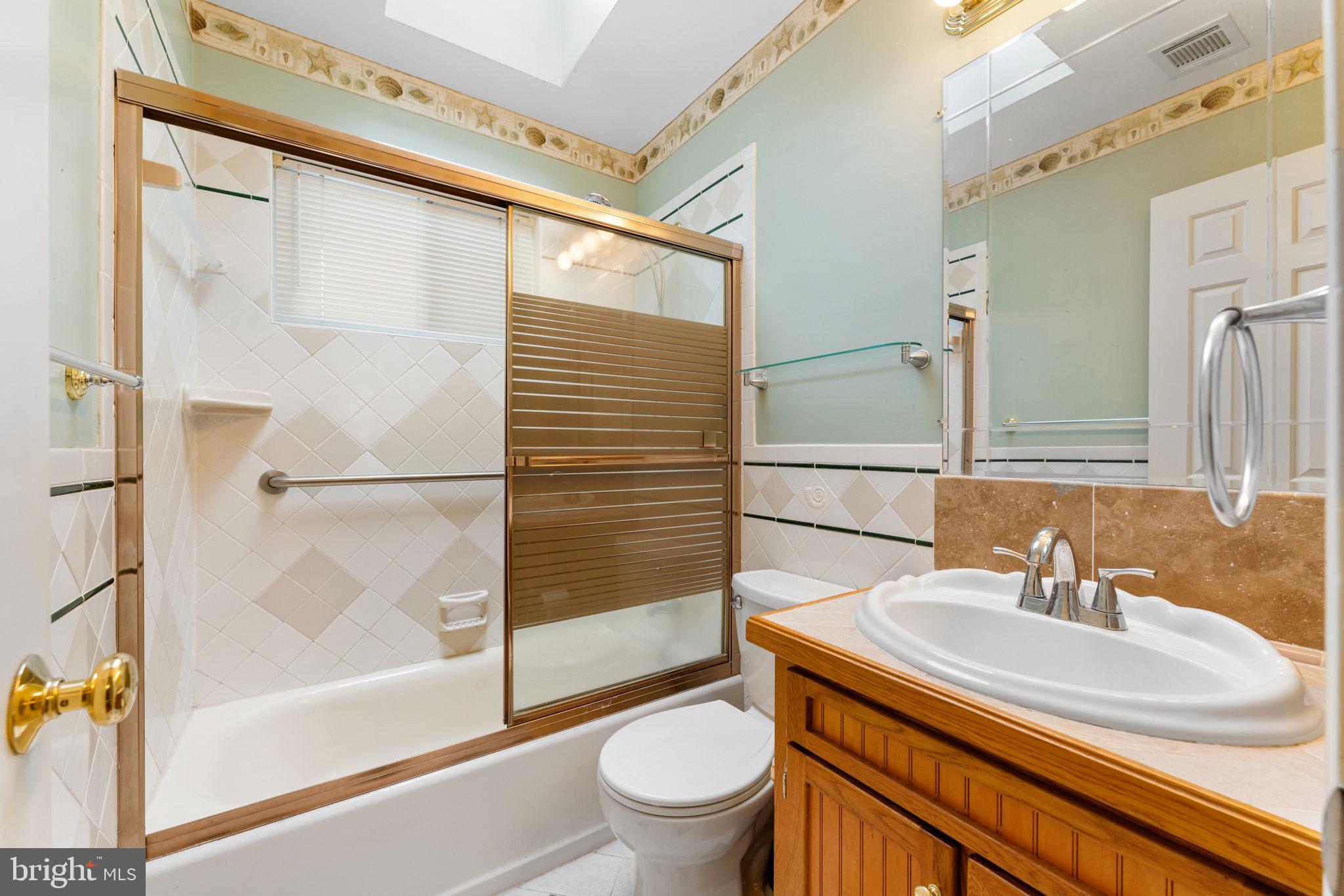 SOUTHLAWN - Residential