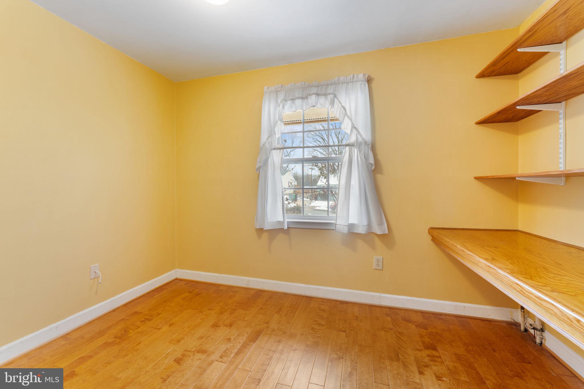 SOUTHLAWN - Residential