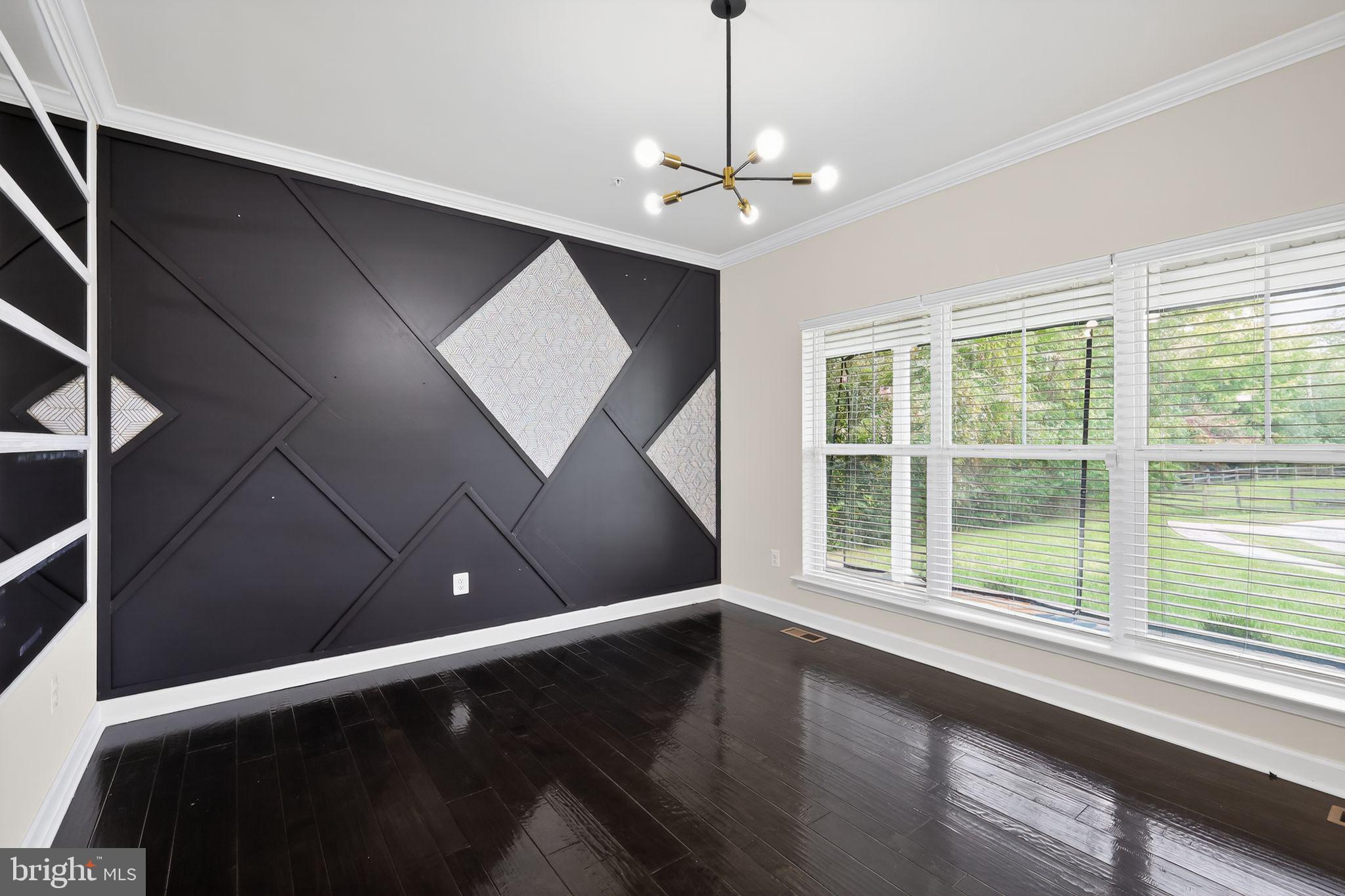 CHESTNUT SUB - Residential