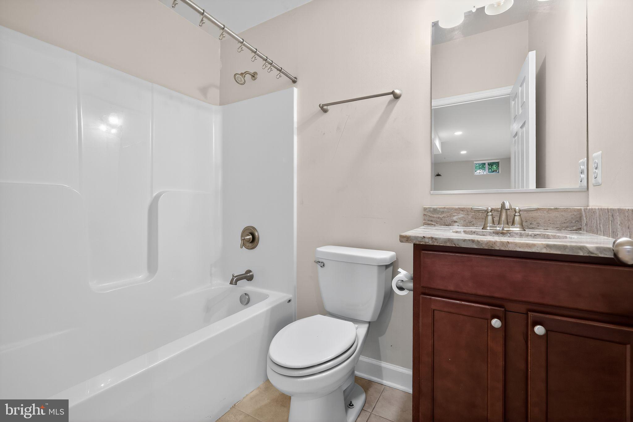 CHESTNUT SUB - Residential