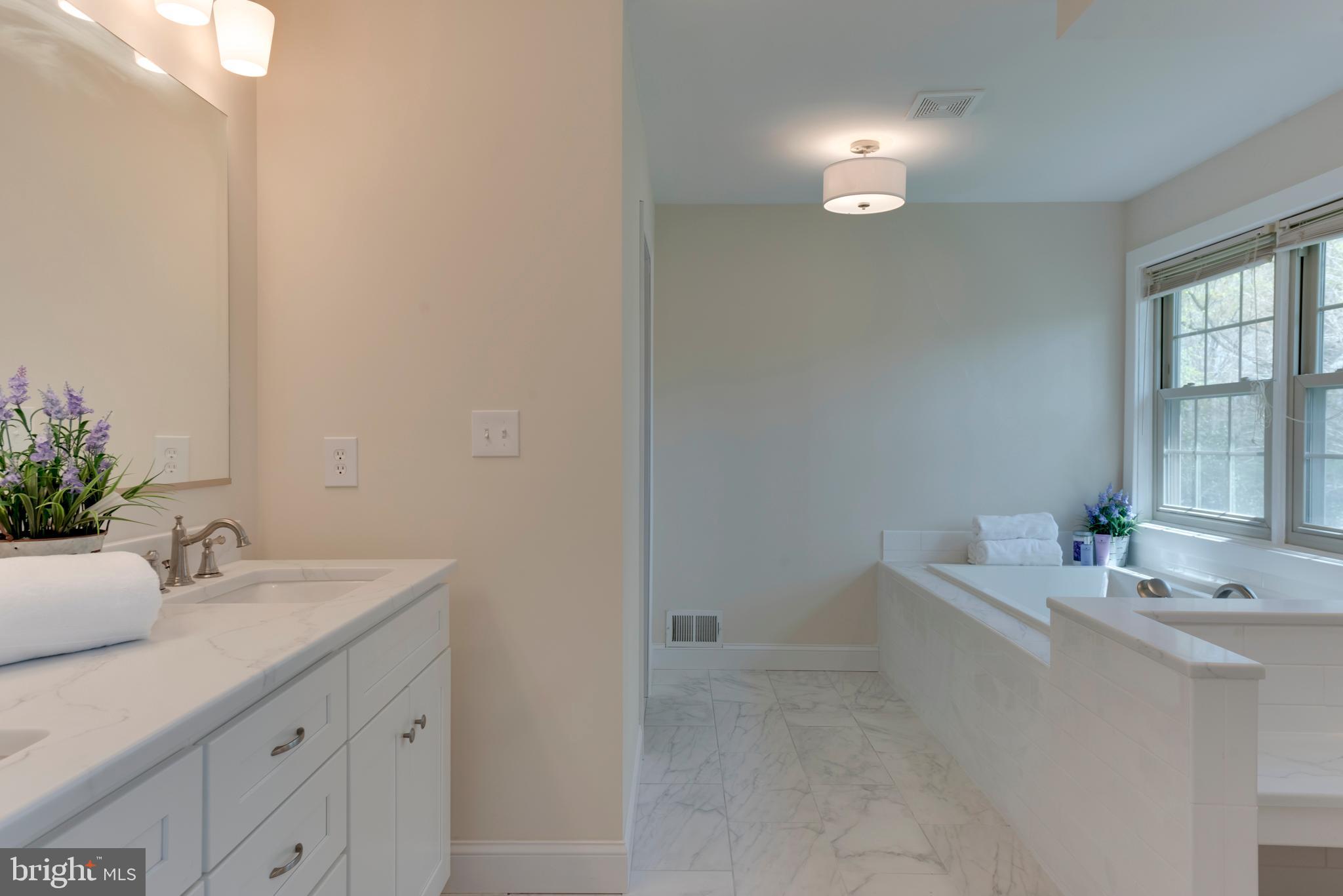 BRIARWOOD - Residential