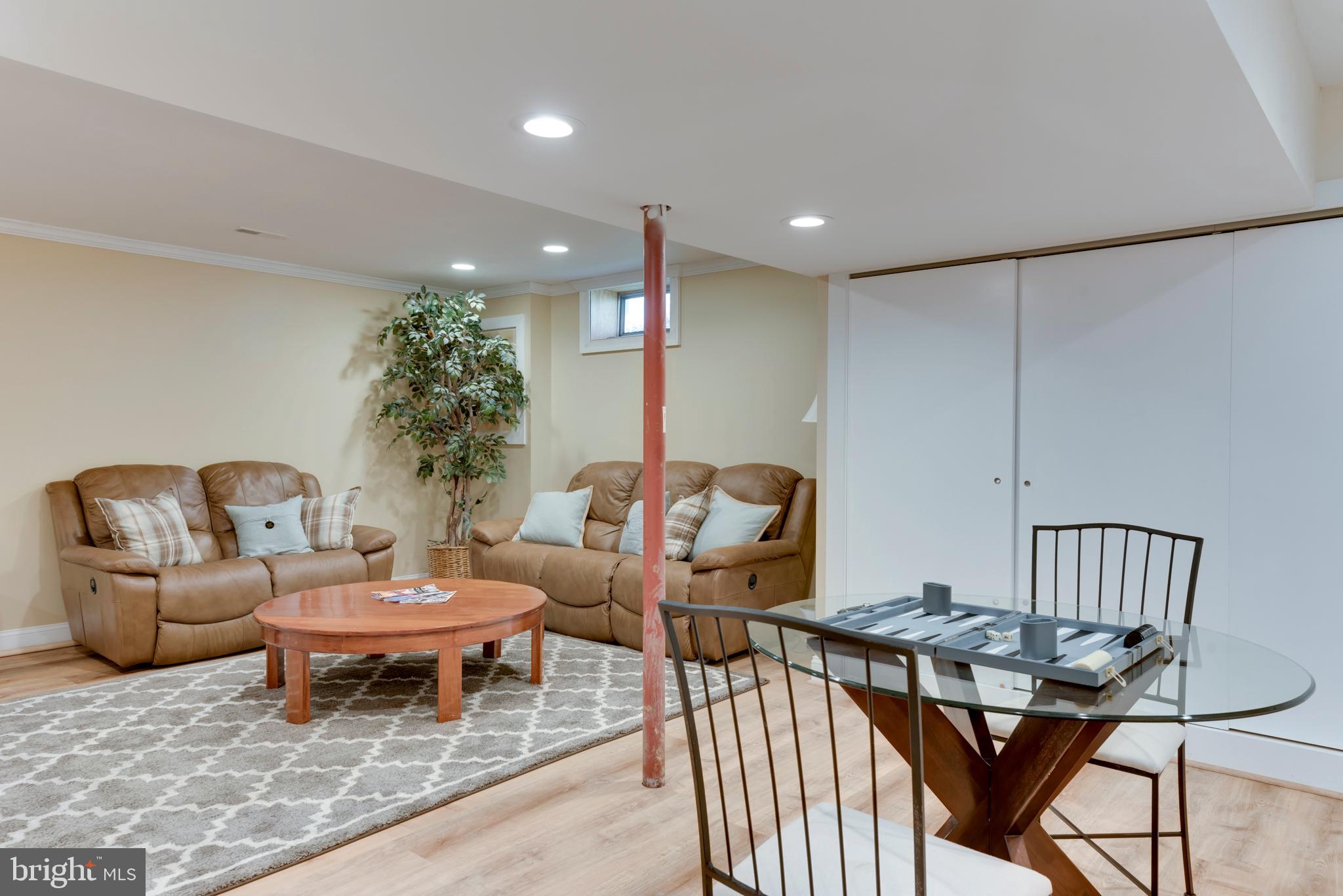 BRIARWOOD - Residential