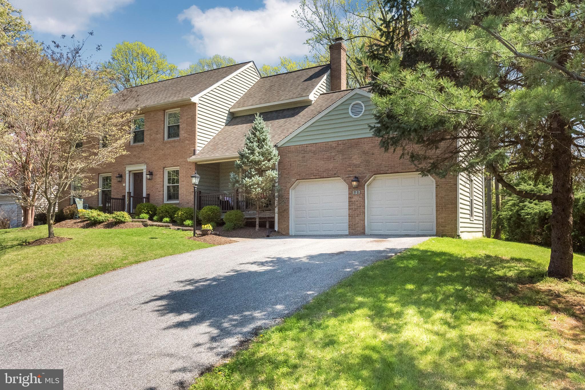 BRIARWOOD - Residential