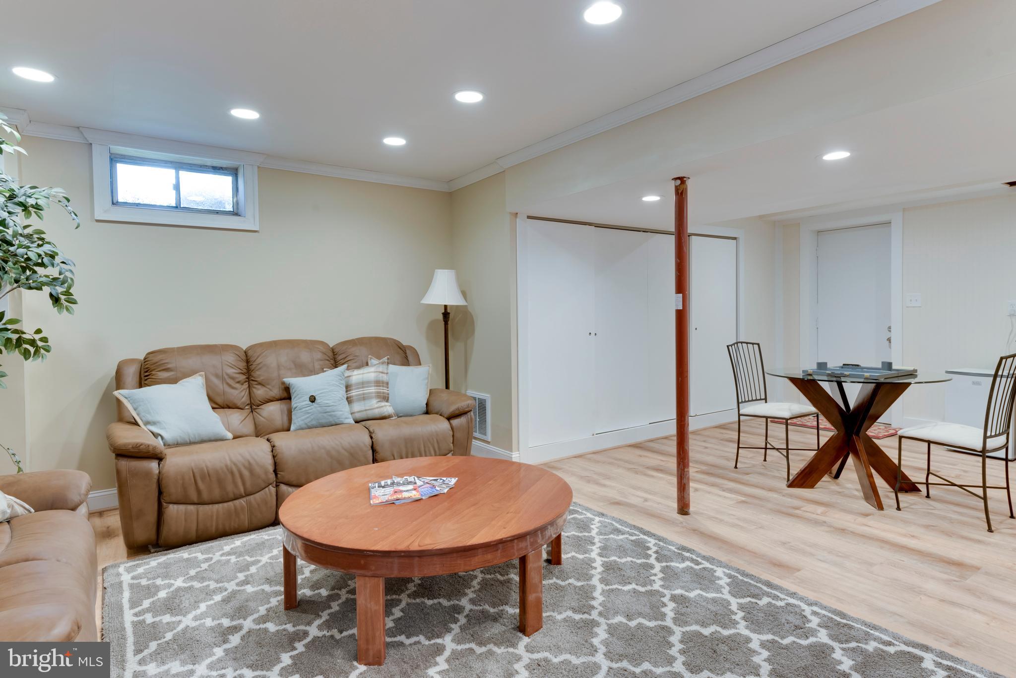 BRIARWOOD - Residential