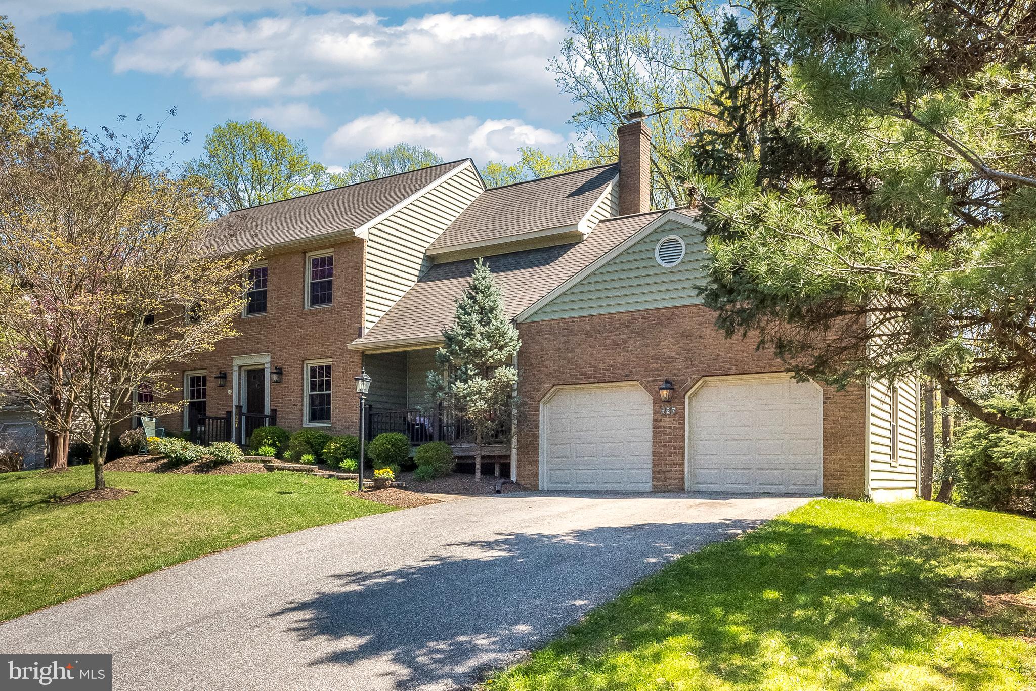 BRIARWOOD - Residential