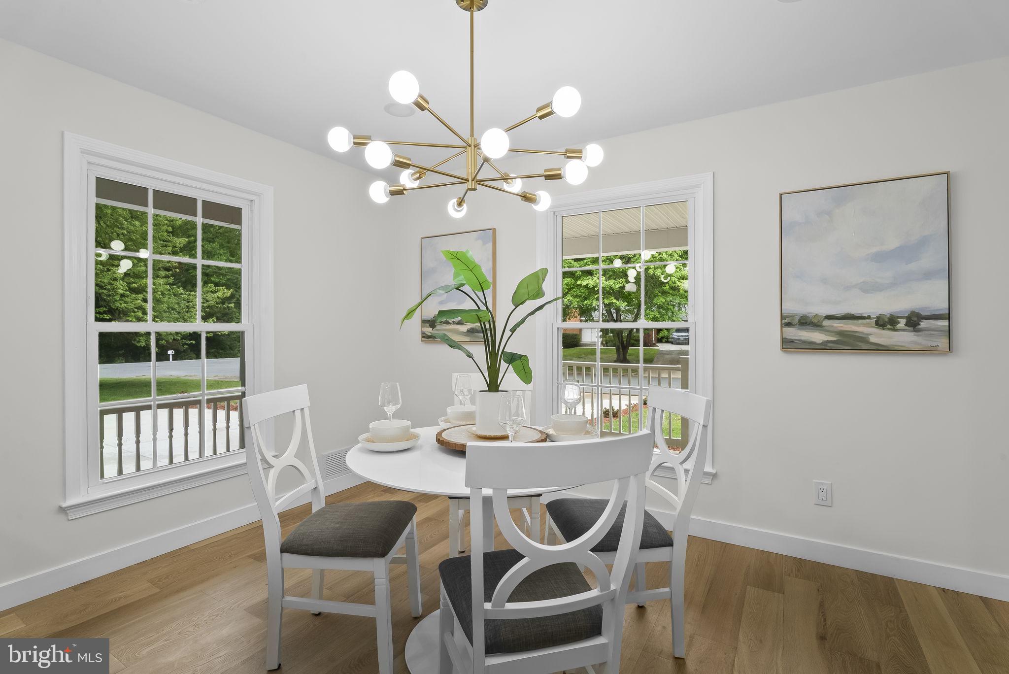 COUNTRY CLUB VIEW - Residential