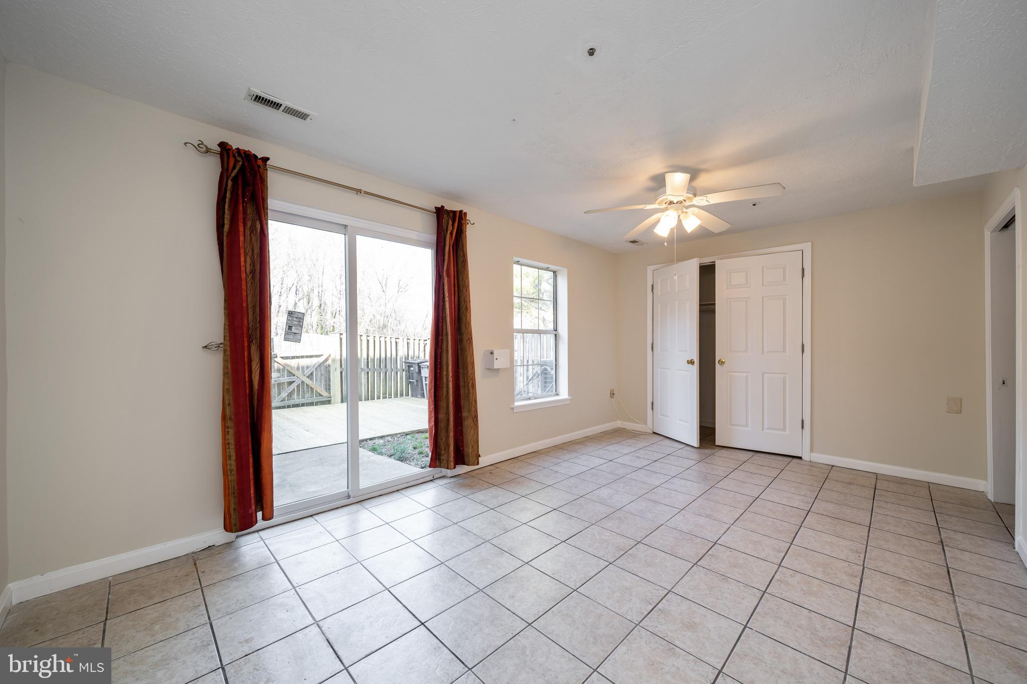 MARLTON 100 - Residential