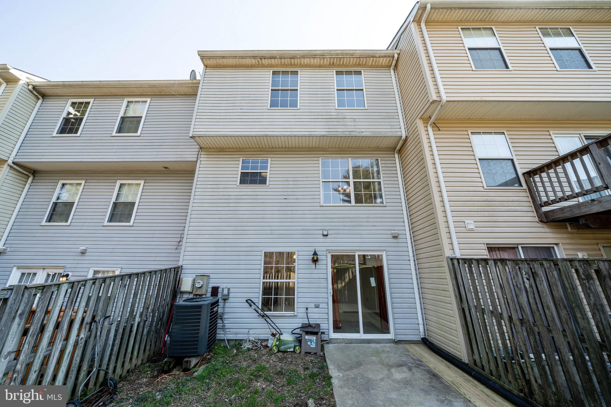 MARLTON 100 - Residential