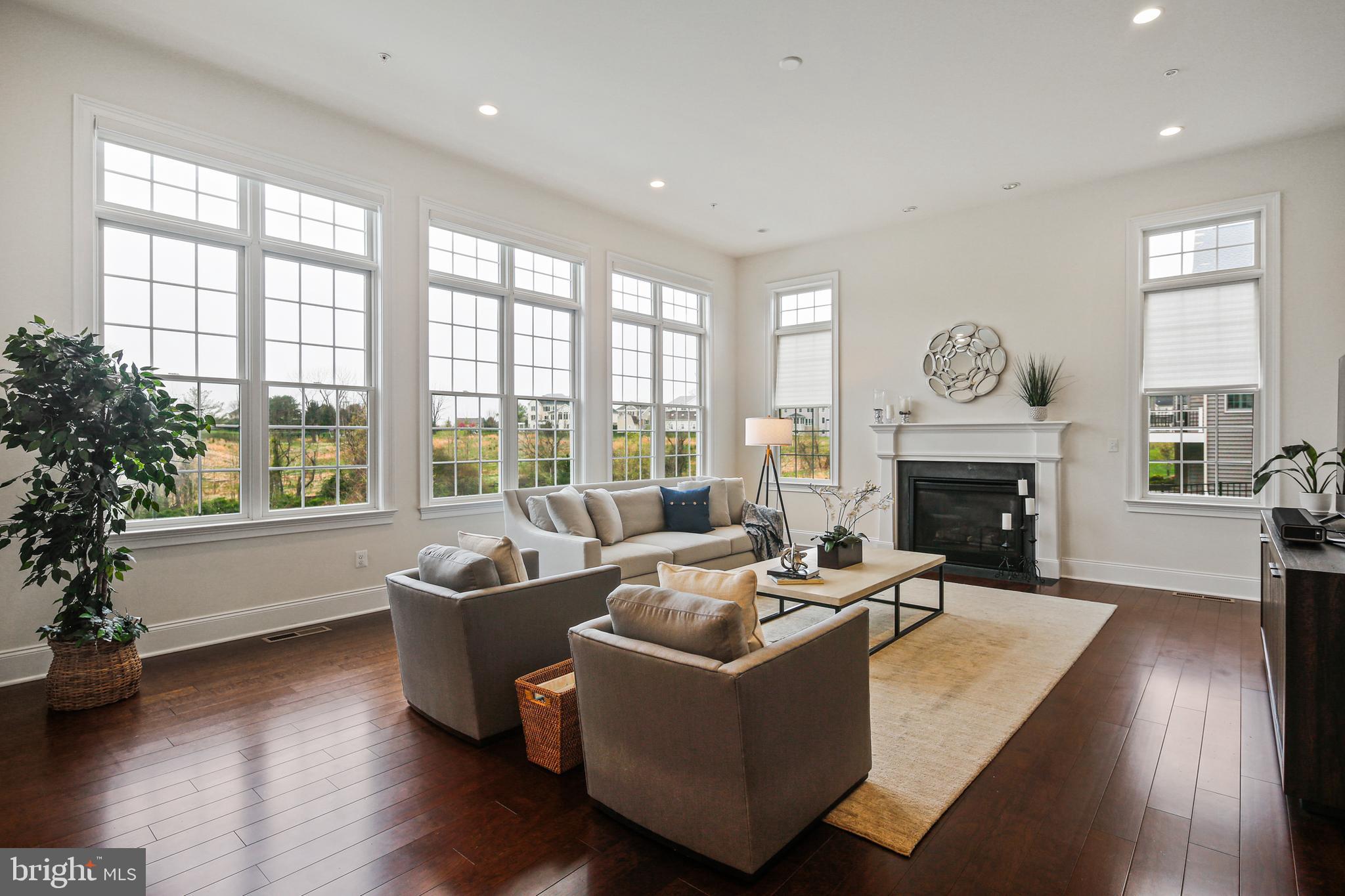 TROTTERS GLEN - Residential