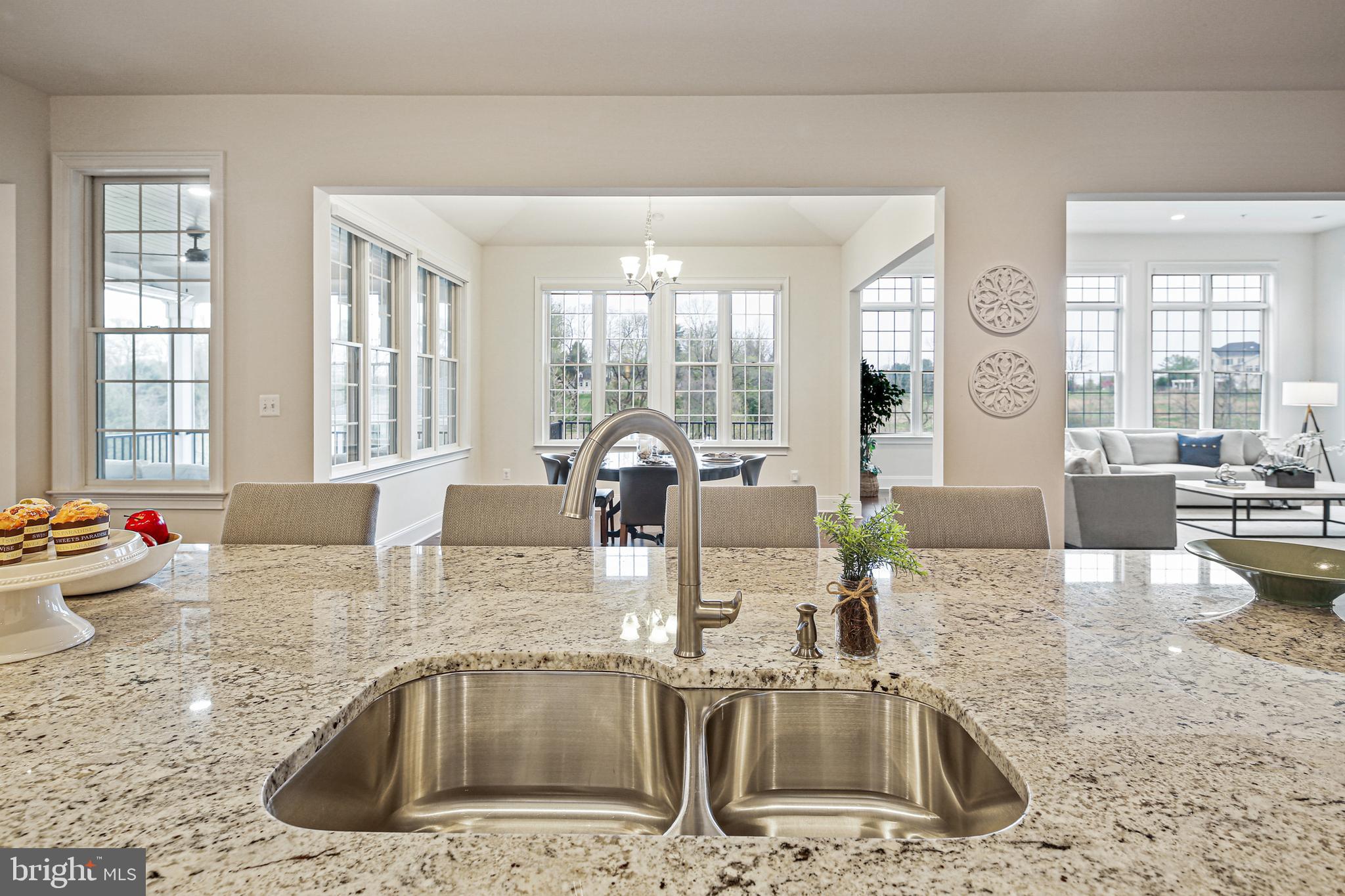 TROTTERS GLEN - Residential