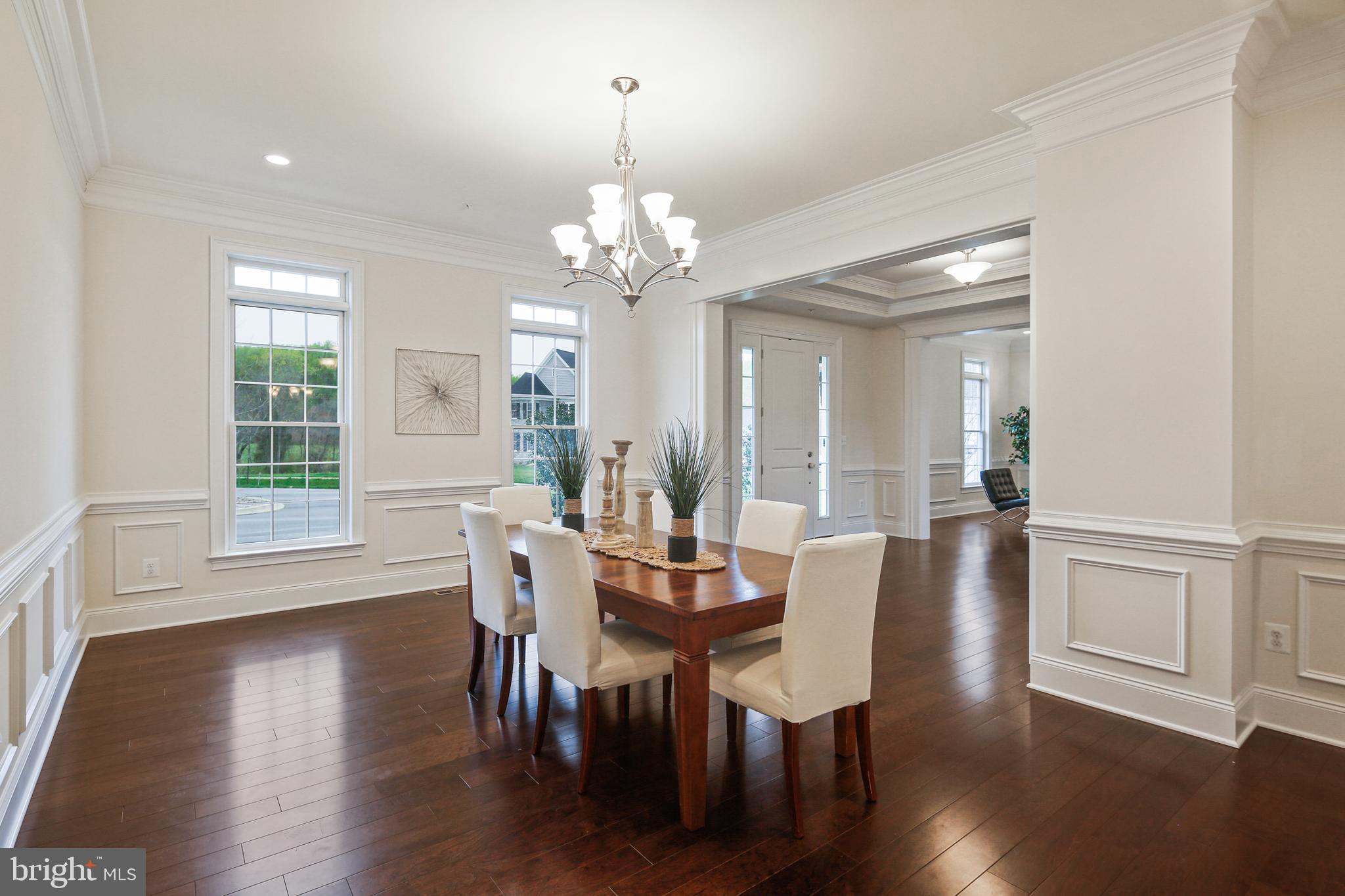 TROTTERS GLEN - Residential