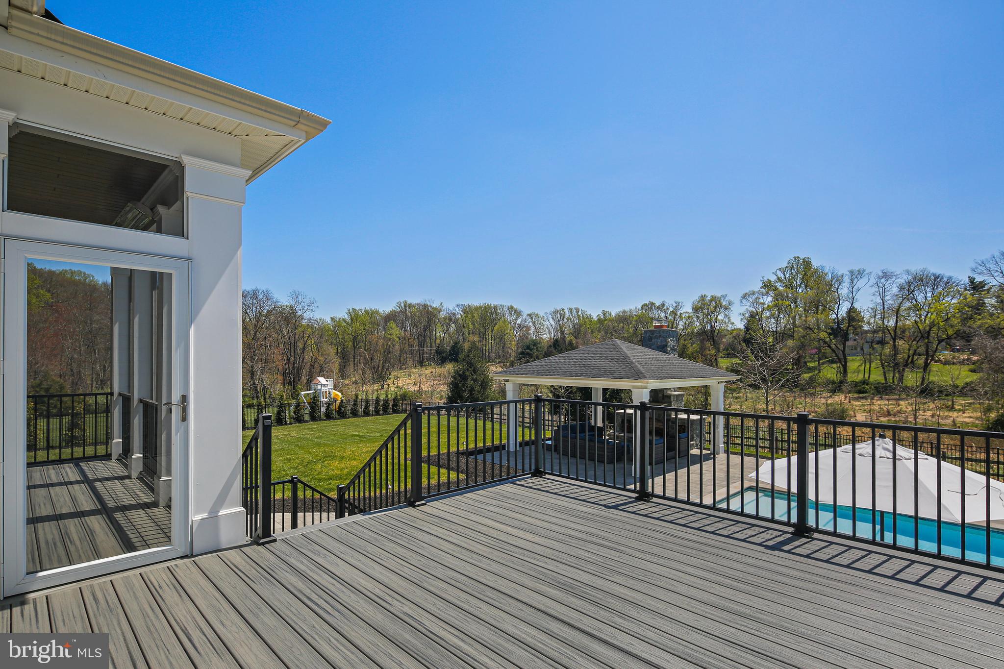 TROTTERS GLEN - Residential