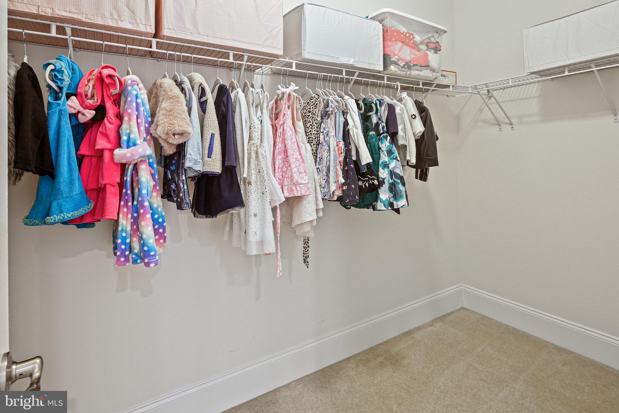 TROTTERS GLEN - Residential