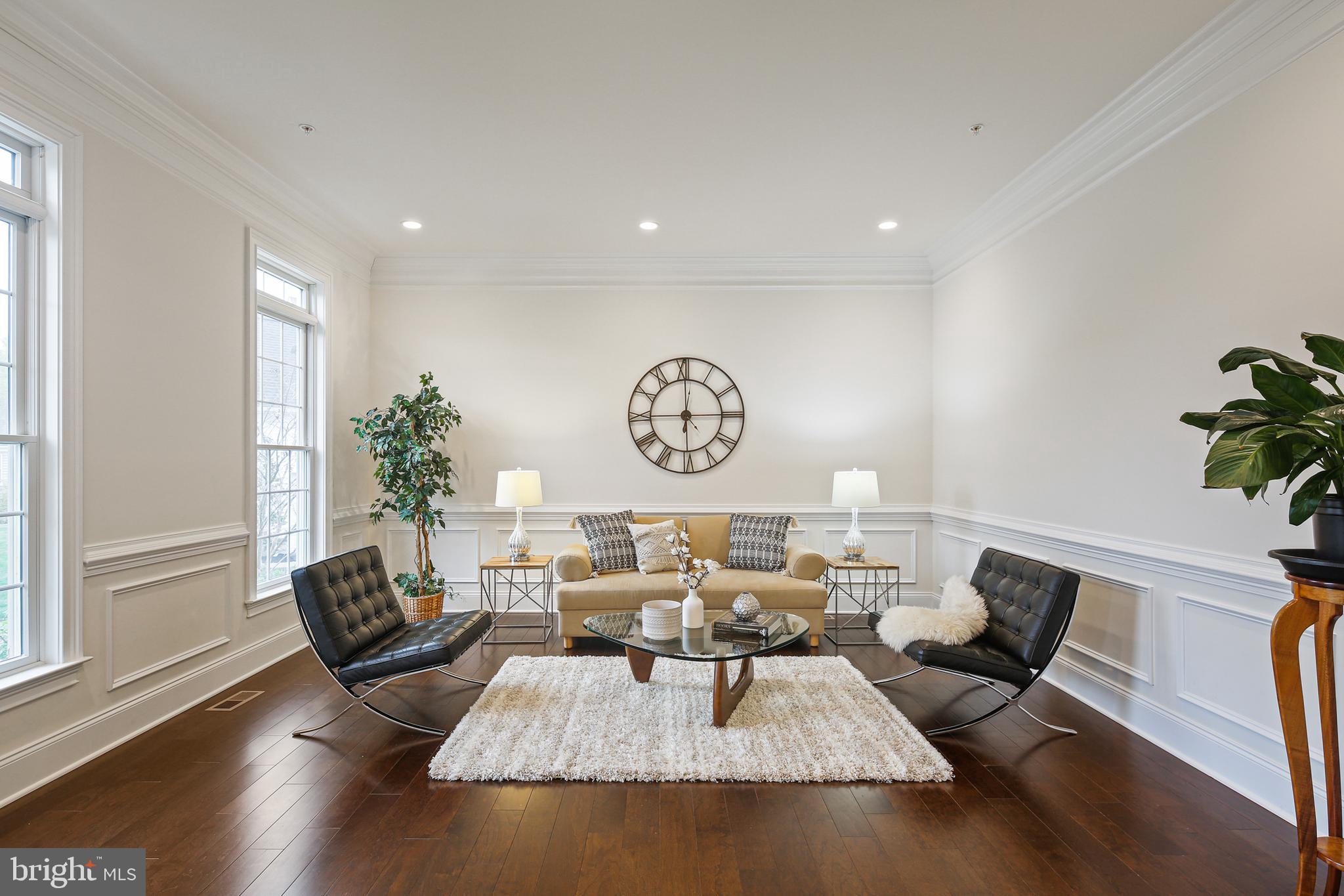 TROTTERS GLEN - Residential