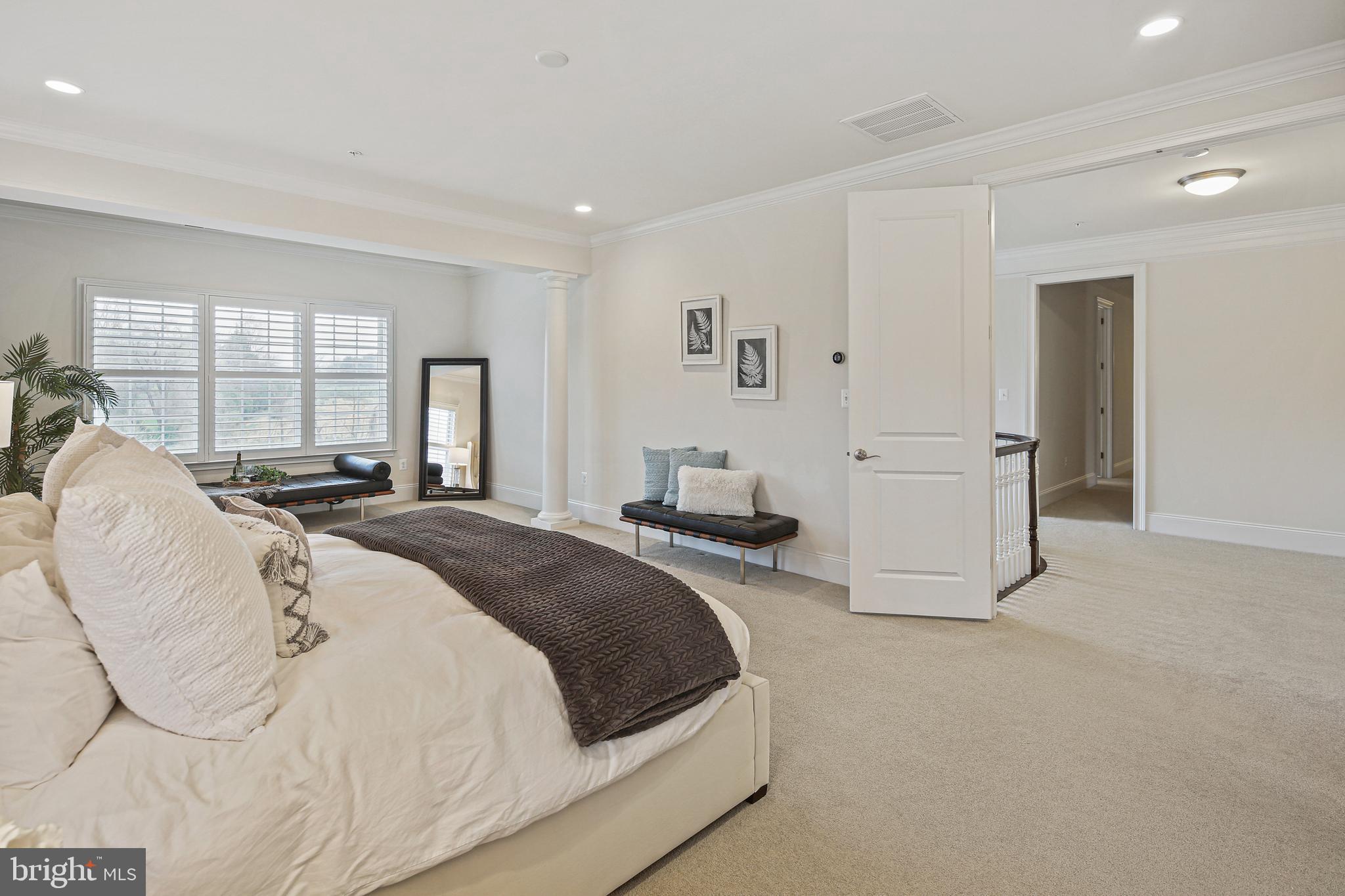 TROTTERS GLEN - Residential